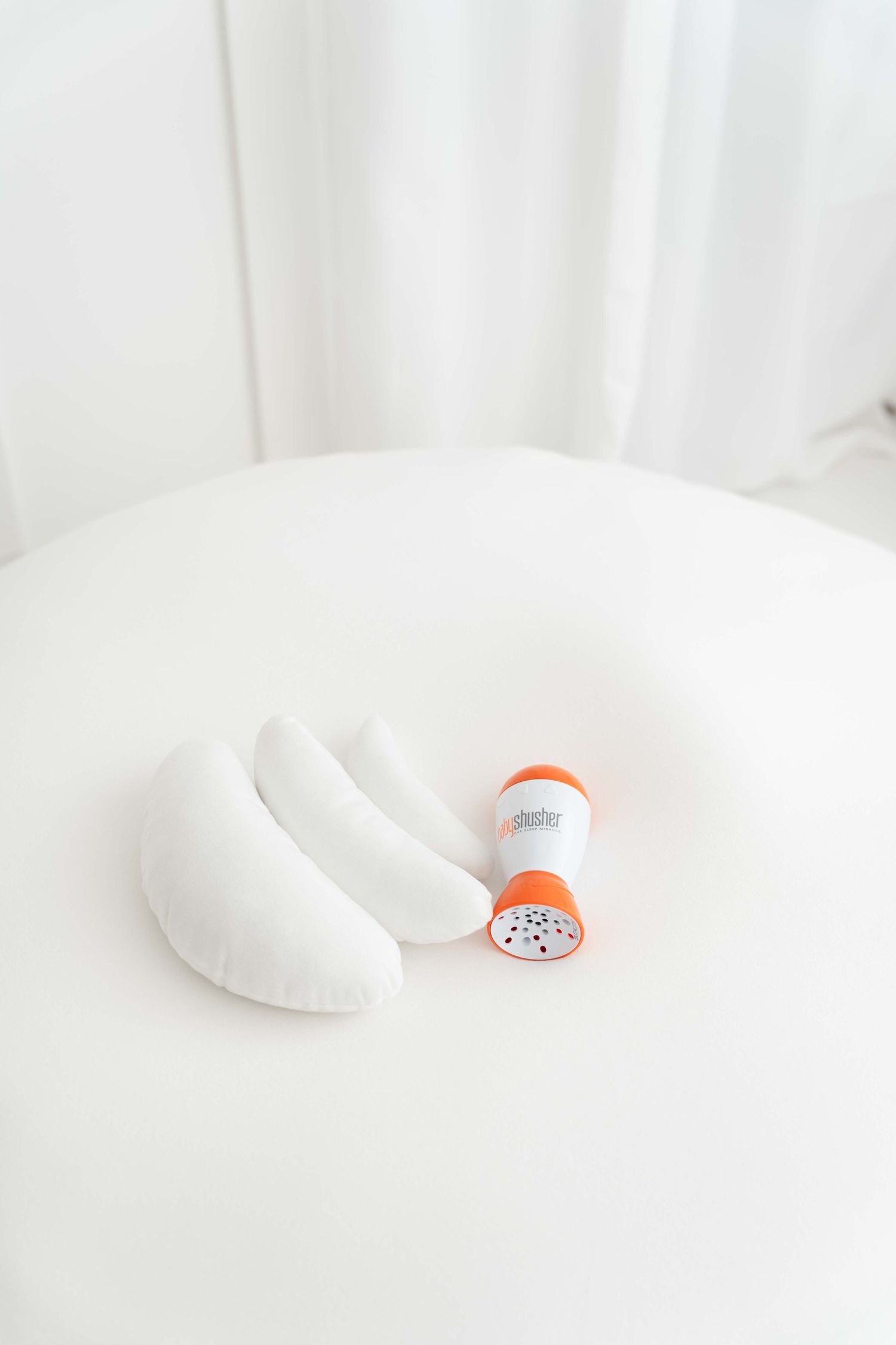 relaxed newborn photography session with natural light in Clarksville TN