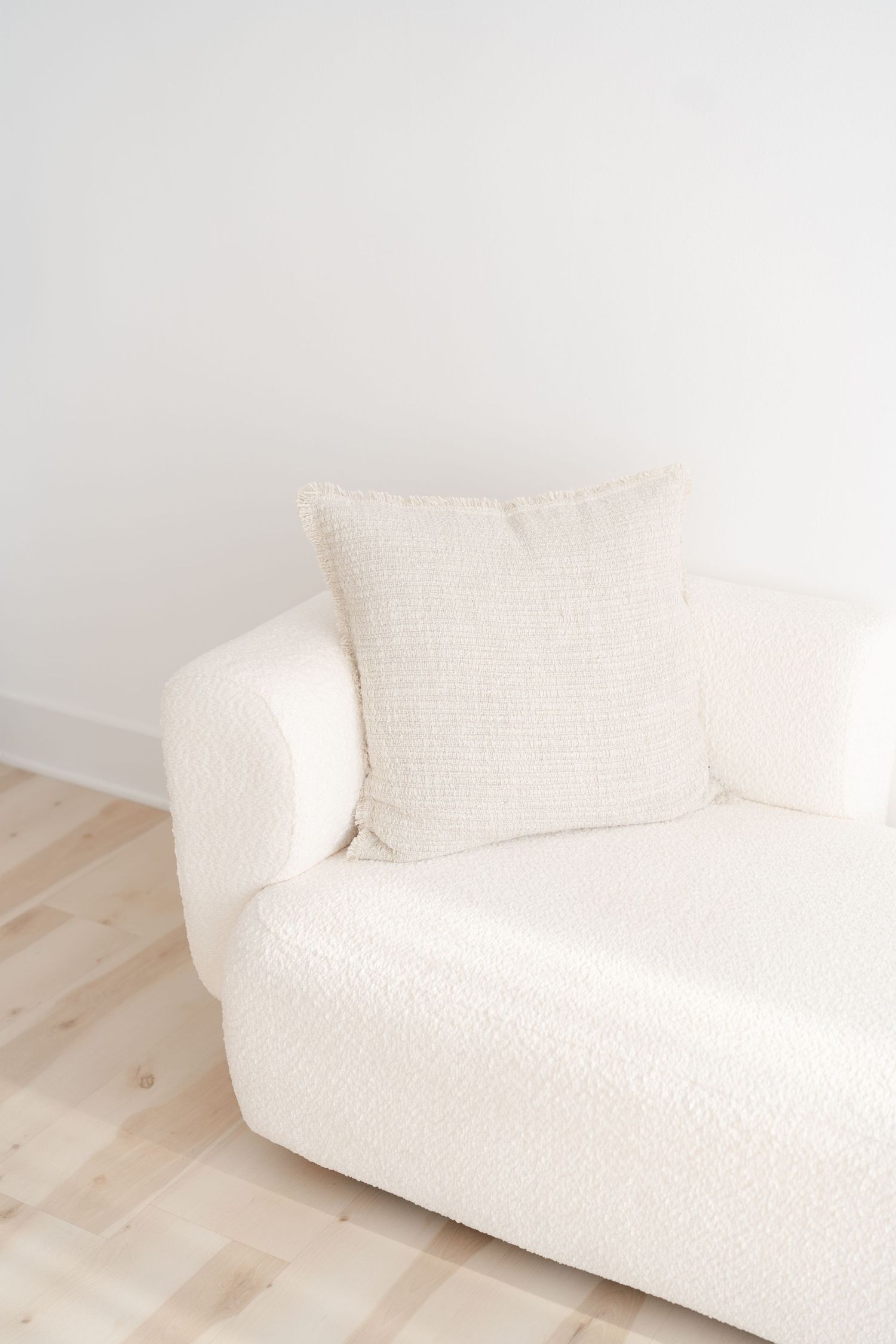 bright studio space for photographers in Clarksville TN