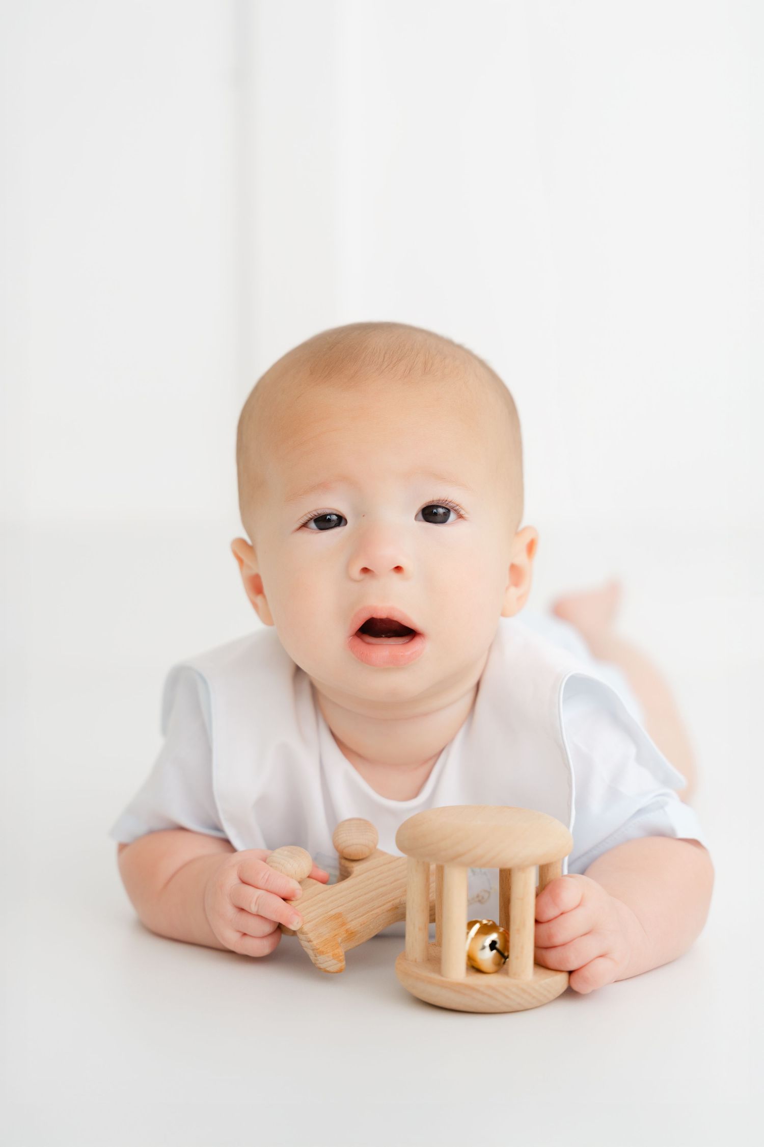 baby milestone session with neutral styling in Clarksville TN