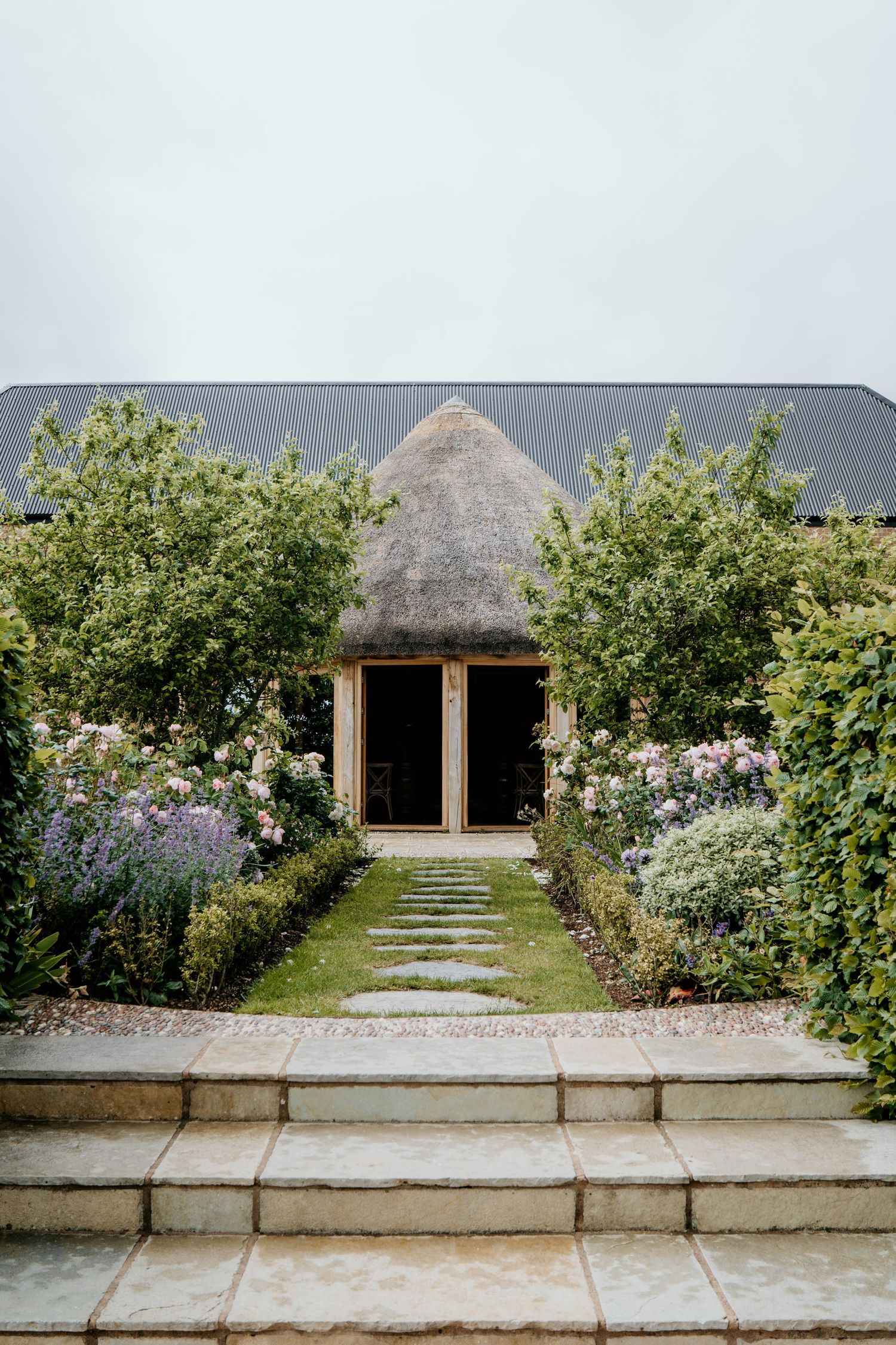 Brickhouse Vineyard, Devon wedding photographer Capture You Photography