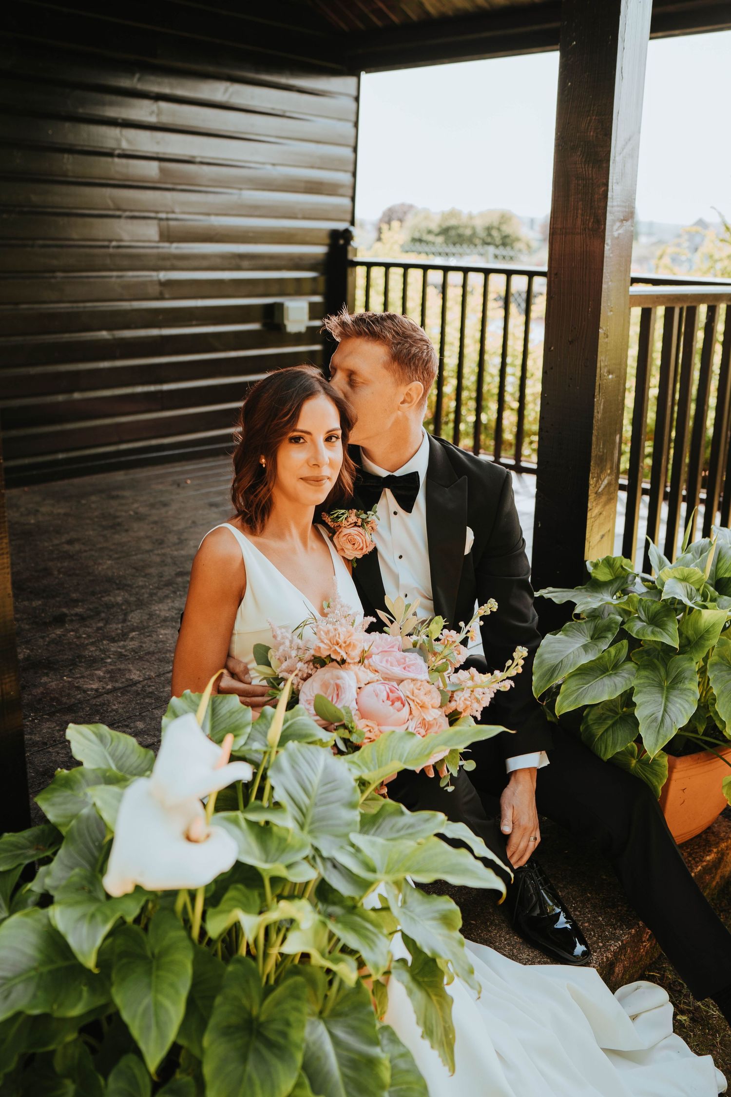 Larkbeare house, Exeter Wedding registry office wedding, Devon wedding photographer, capture you photography