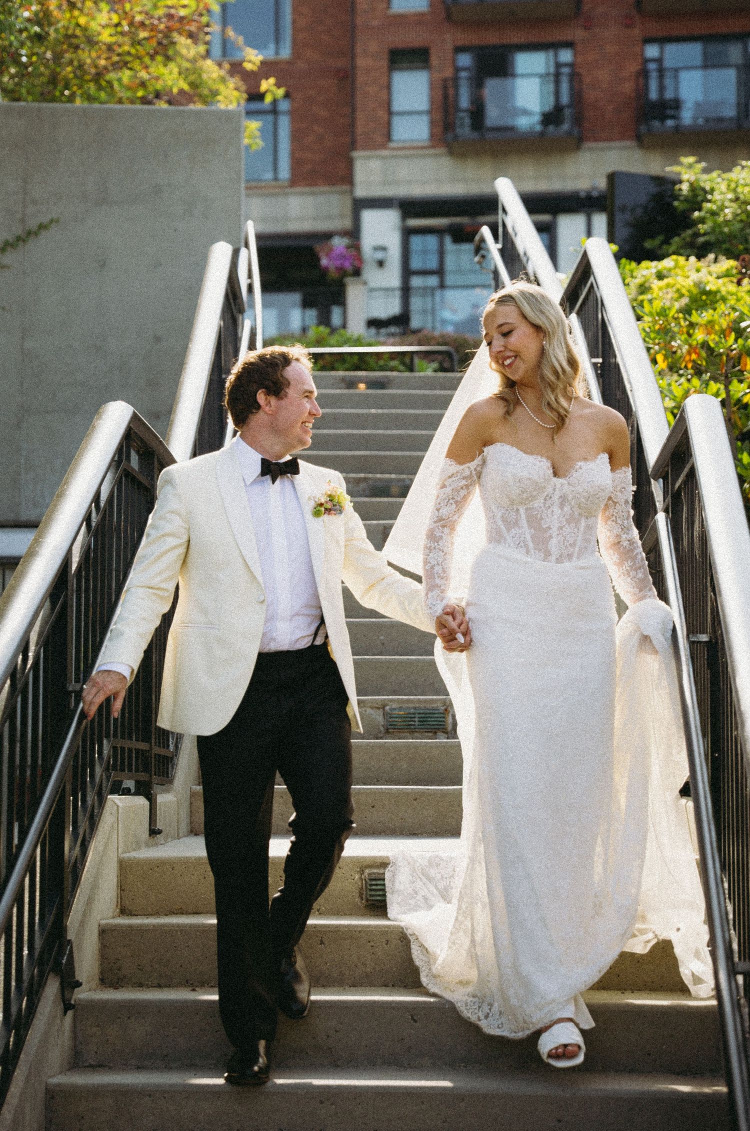 “Oak Bay Beach Hotel wedding ceremony Victoria BC”