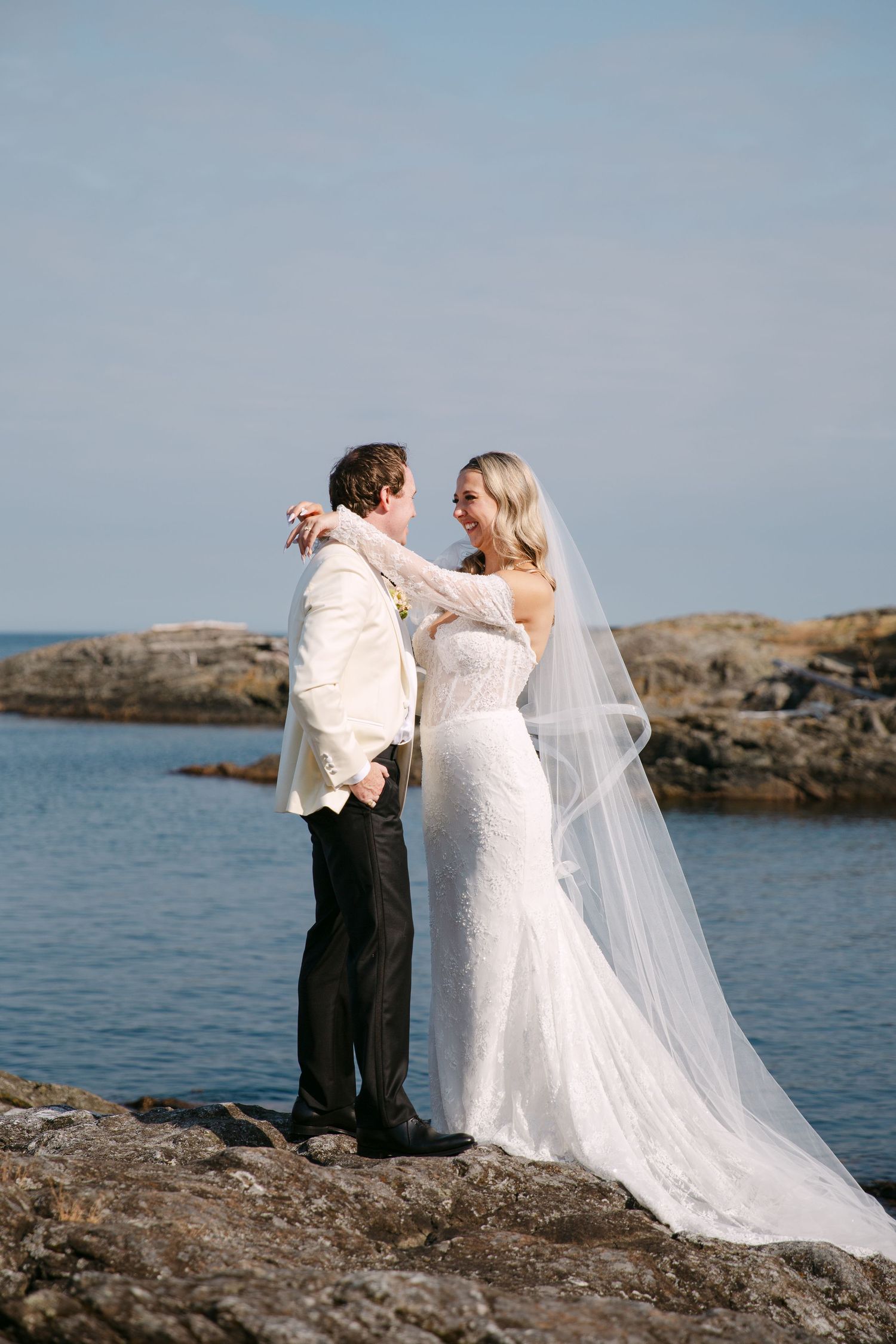 “Oak Bay Beach Hotel wedding ceremony Victoria BC”