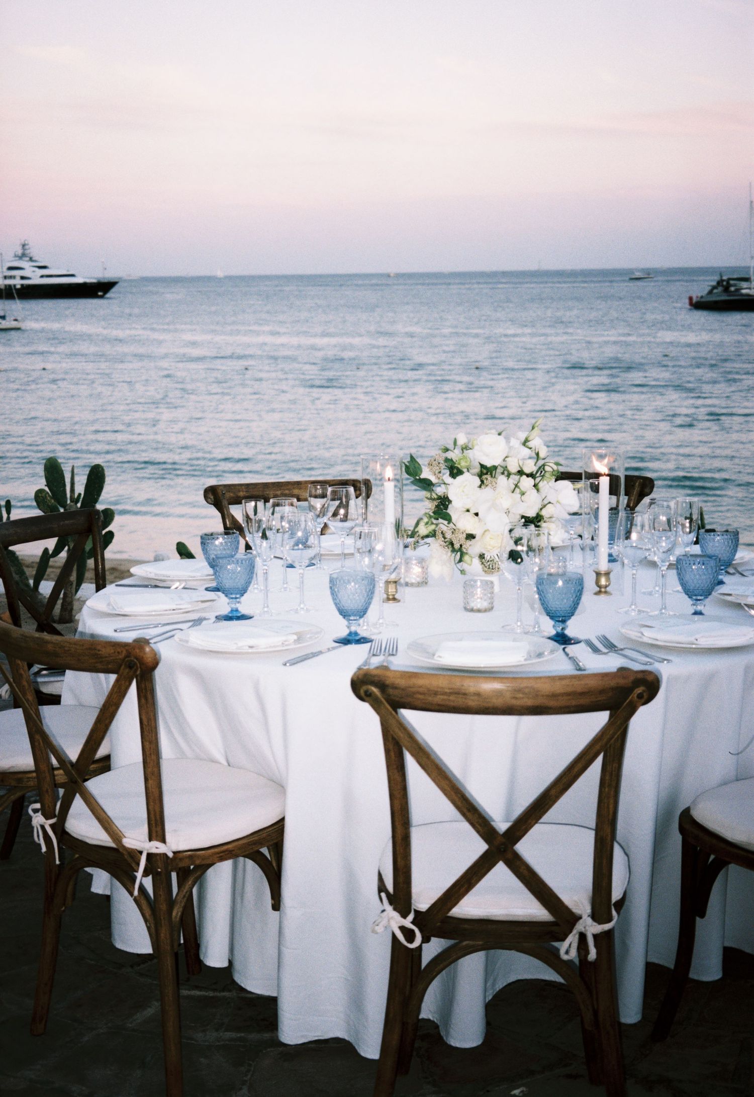 Mexico Cabo wedding dinner details