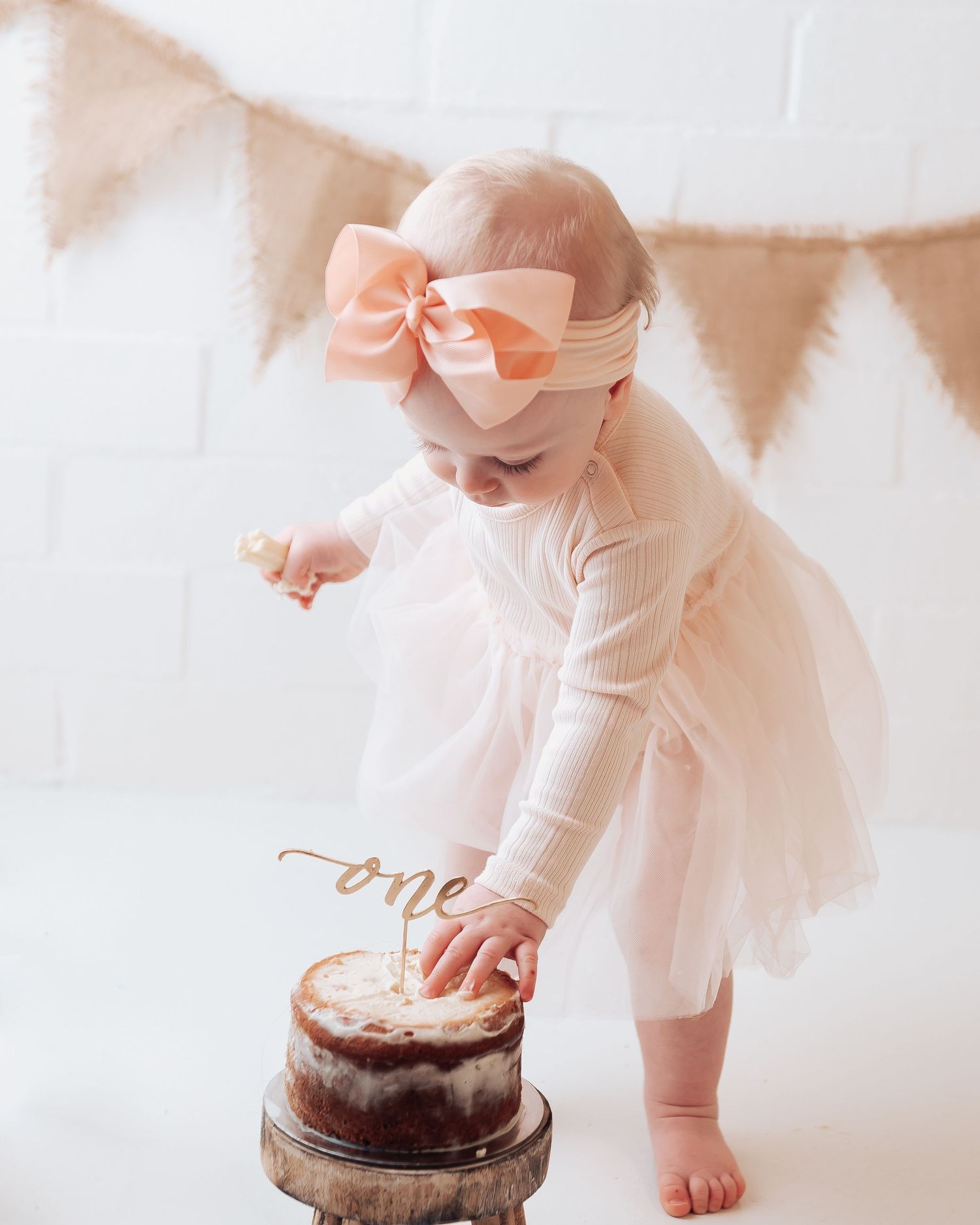 Perth cake smash photography studio session