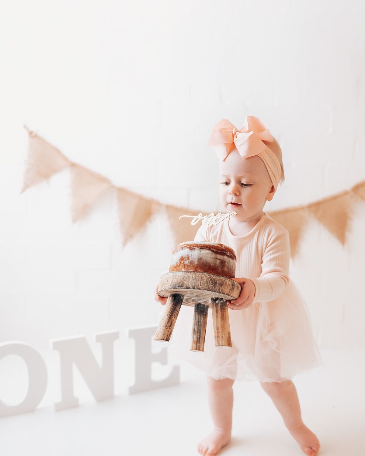 Perth cake smash photography studio session