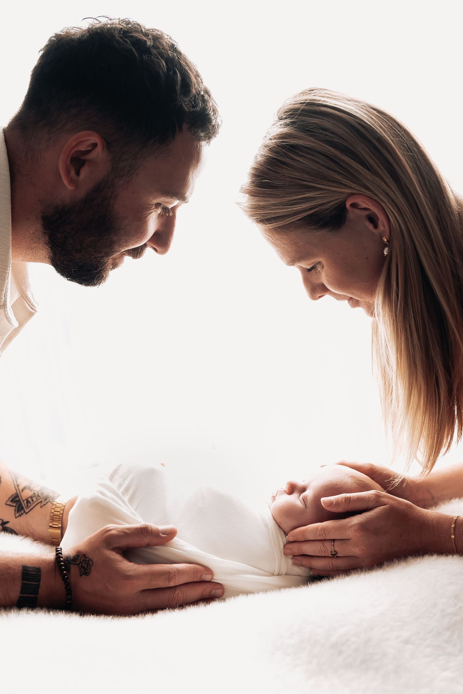Perth Newborn Photographer with family photos