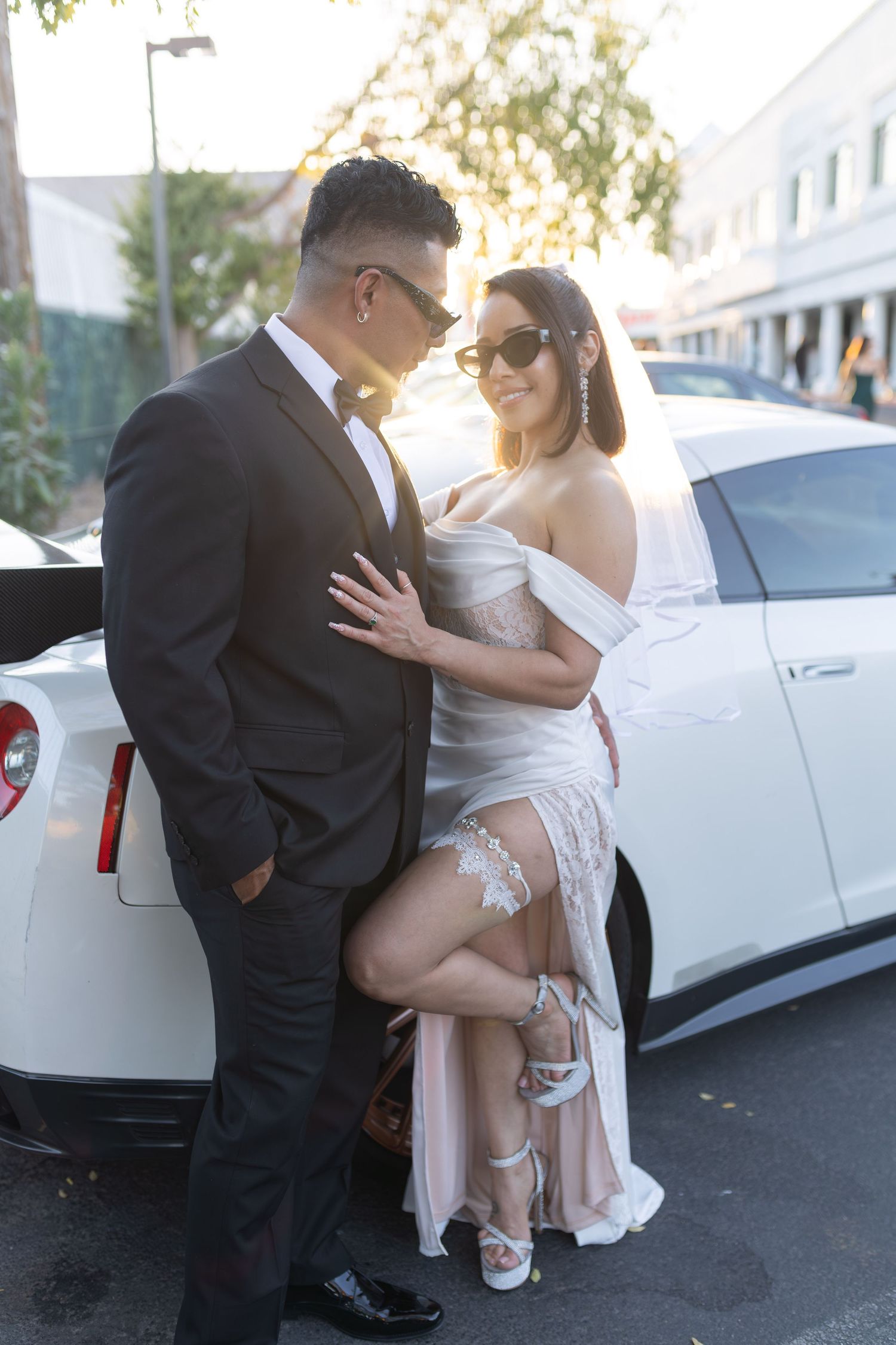 Bride and groom exchanging vows at the Little White chapel in downtown Las Vegas- intimate wedding and elopement photographer