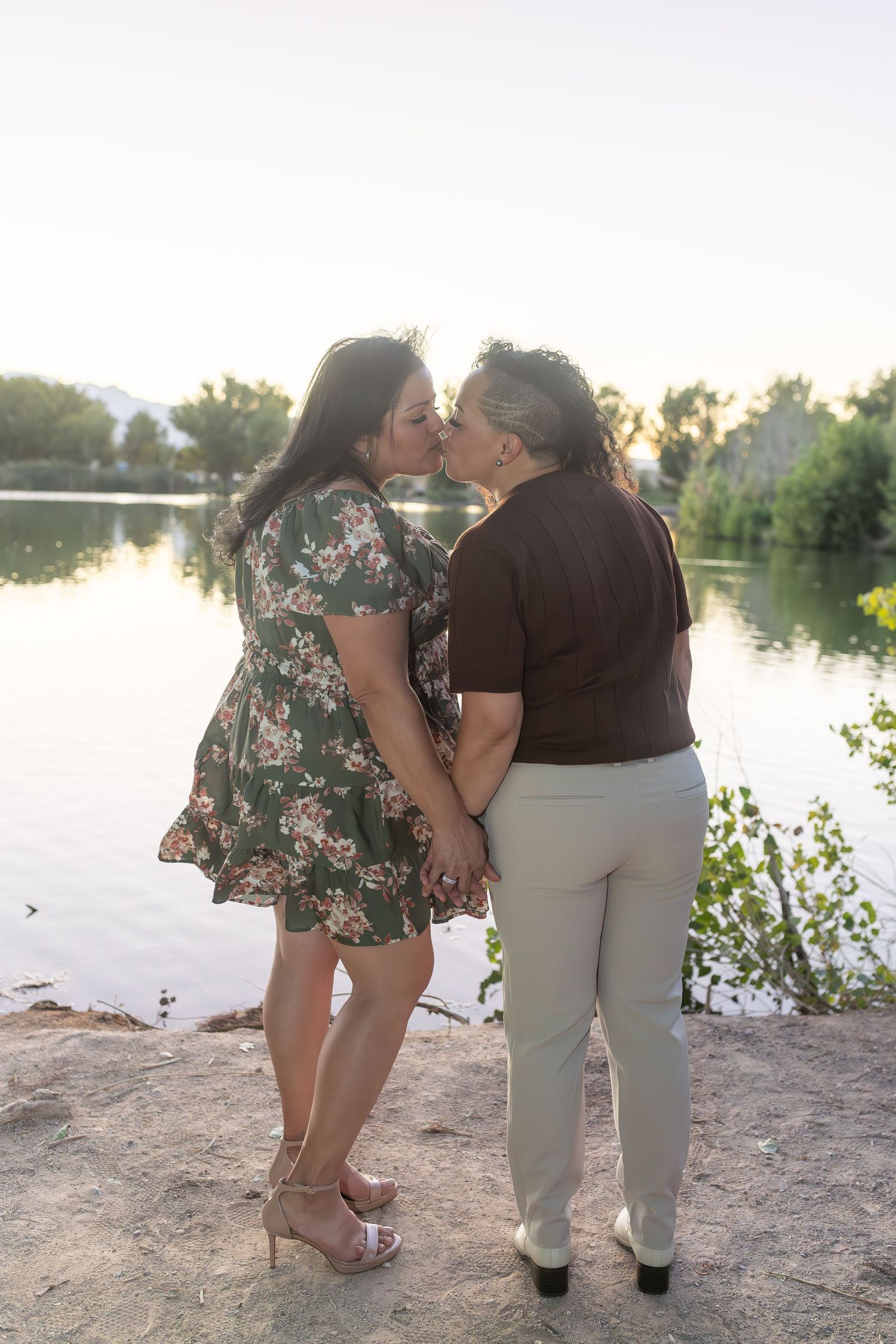Celebrating love at Floyd Lamb Park in Las Vegas-Las Vegas couples photographer