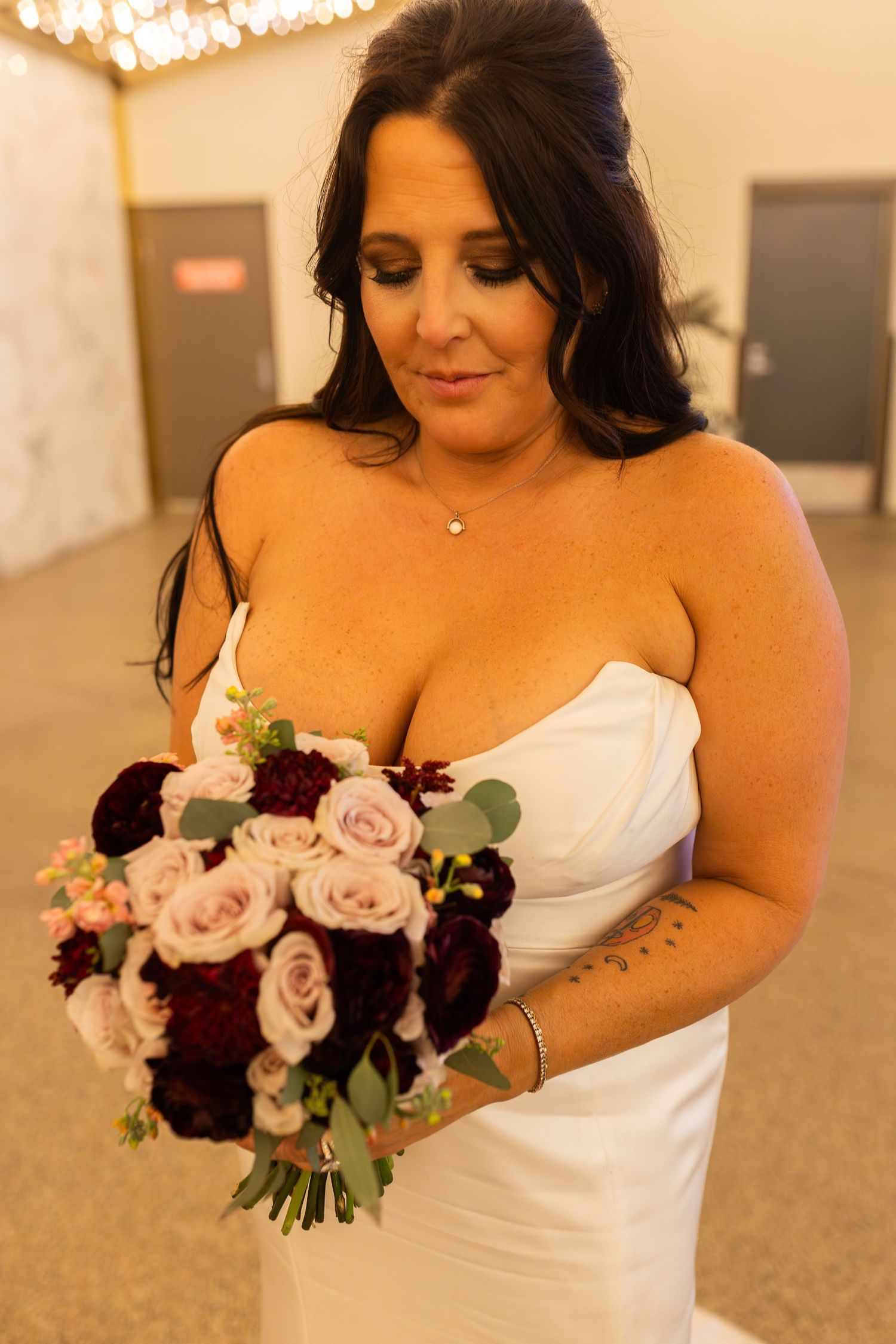 Couples eloping under neon lights on Fremont Street-Las Vegas photographer