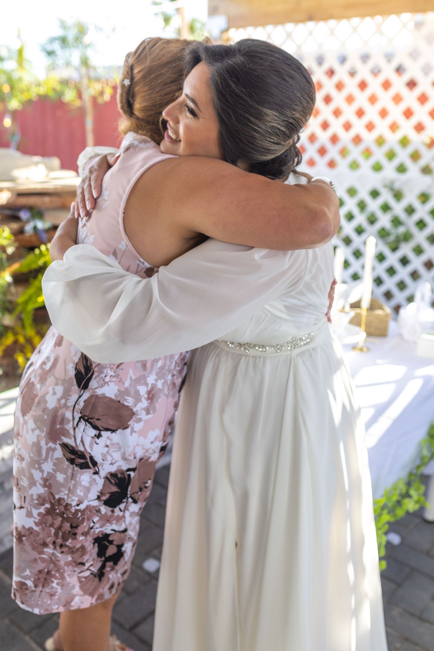 Backyard wedding in Las Vegas-Las Vegas Wedding photographer