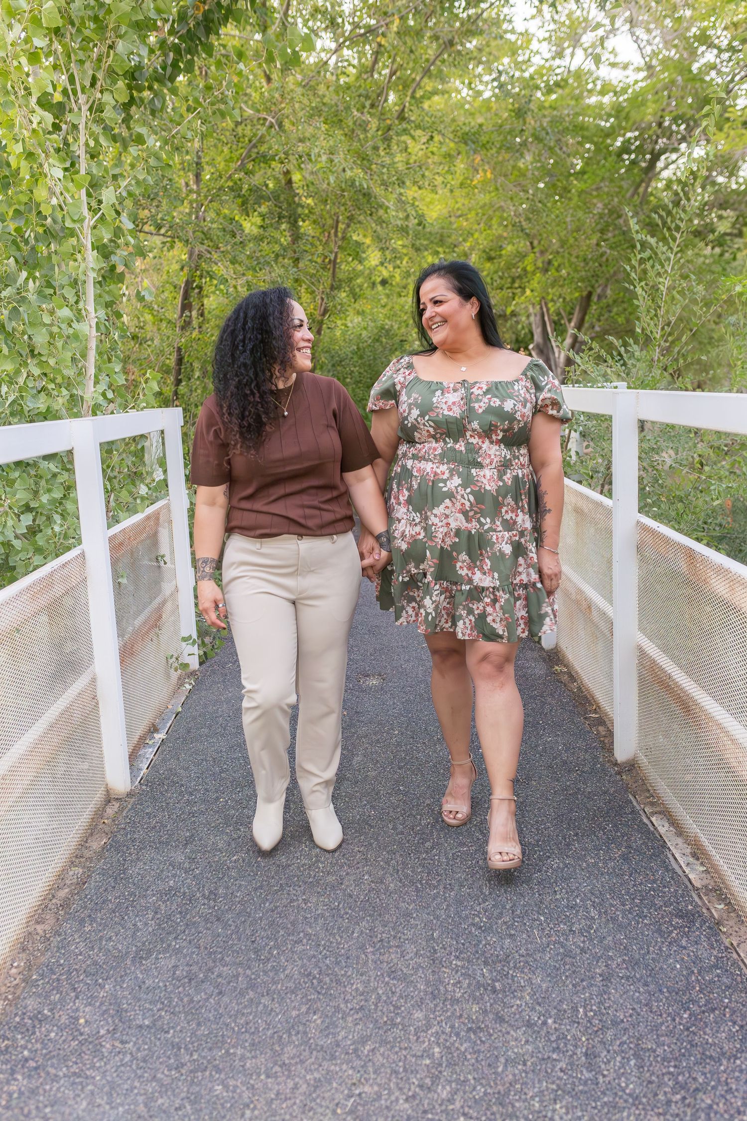 Celebrating love at Floyd Lamb Park in Las Vegas-Las Vegas couples photographer