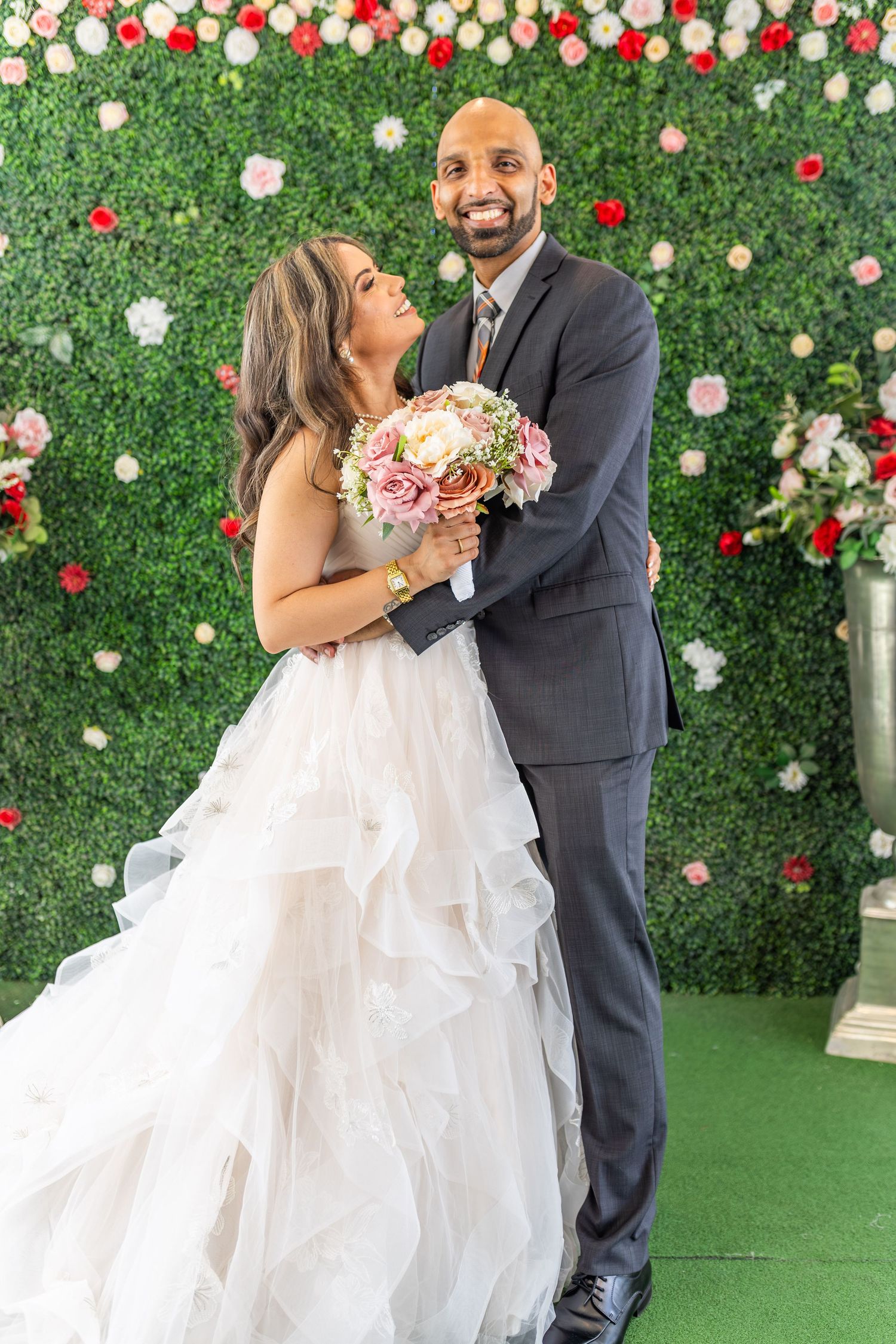 Bride and groom exchanging vows at the Little White chapel in downtown Las Vegas- intimate wedding and elopement photographer