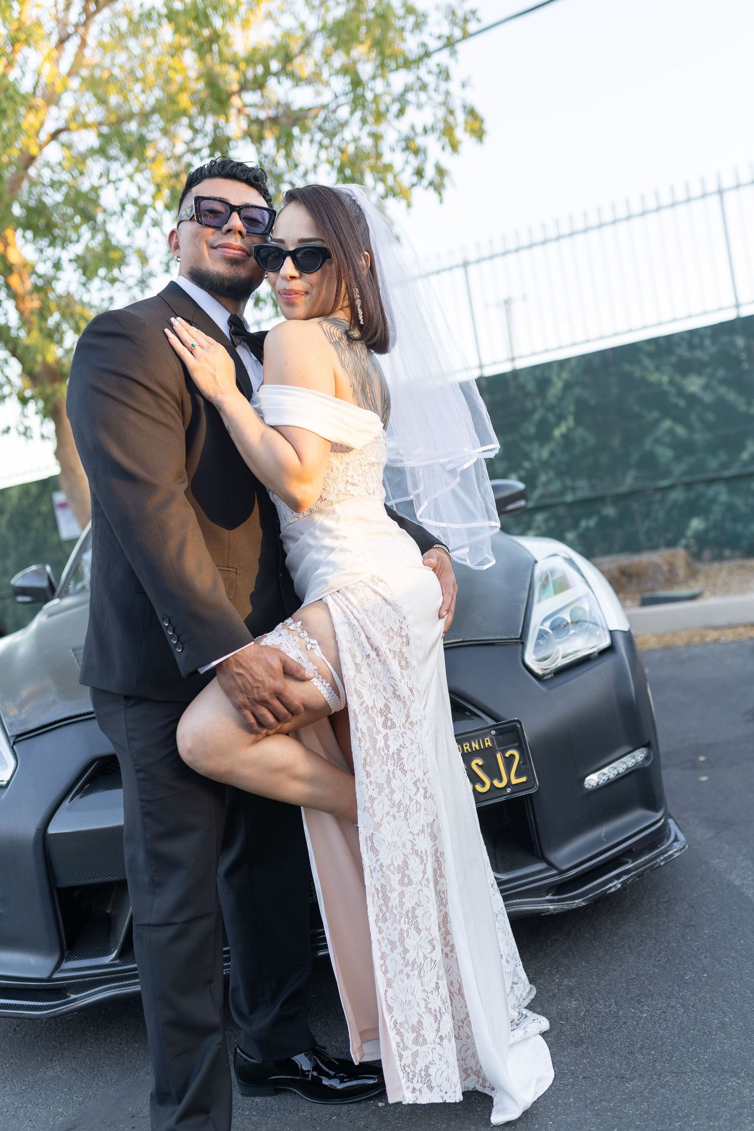 Bride and groom exchanging vows at the Little White chapel in downtown Las Vegas- intimate wedding and elopement photographer