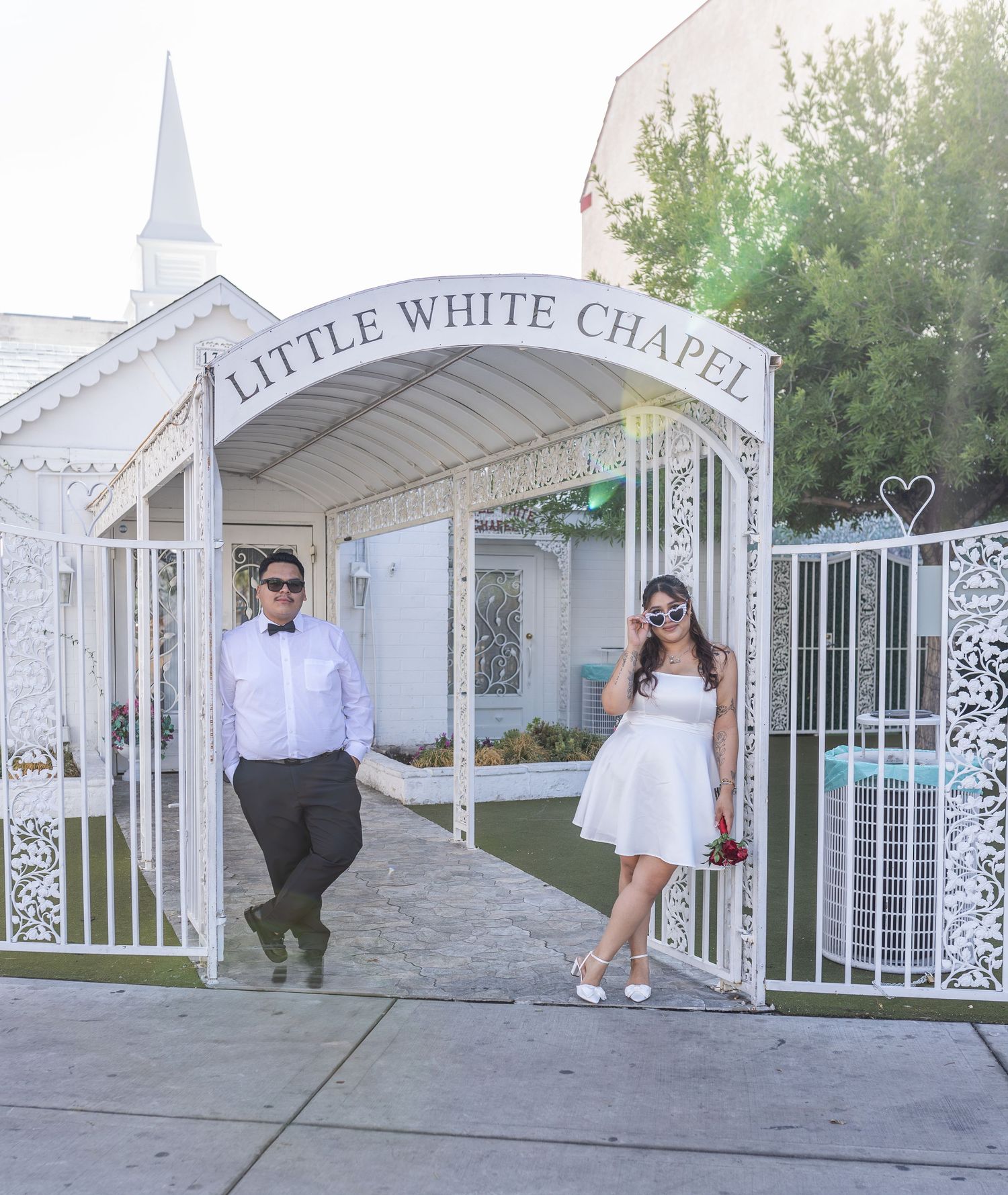 Bride and groom exchanging vows at the Little White chapel in downtown Las Vegas- intimate wedding and elopement photographer
