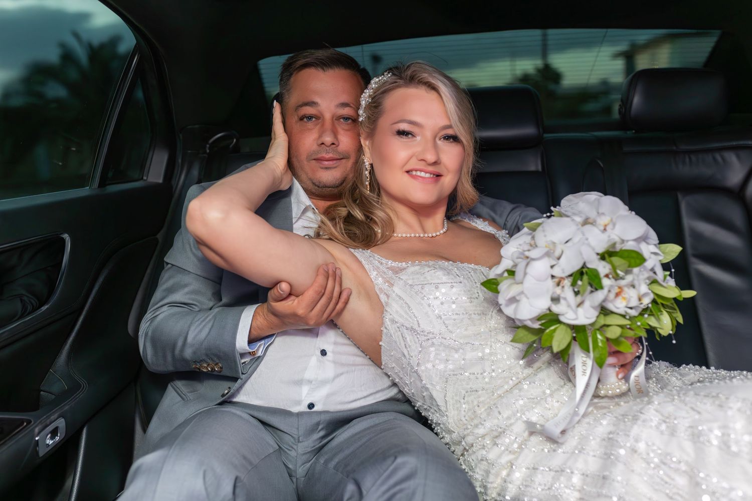 Bride and groom eloping at the Chapel of the Flowers in Las Vegas-Las Vegas wedding and elopement photographer