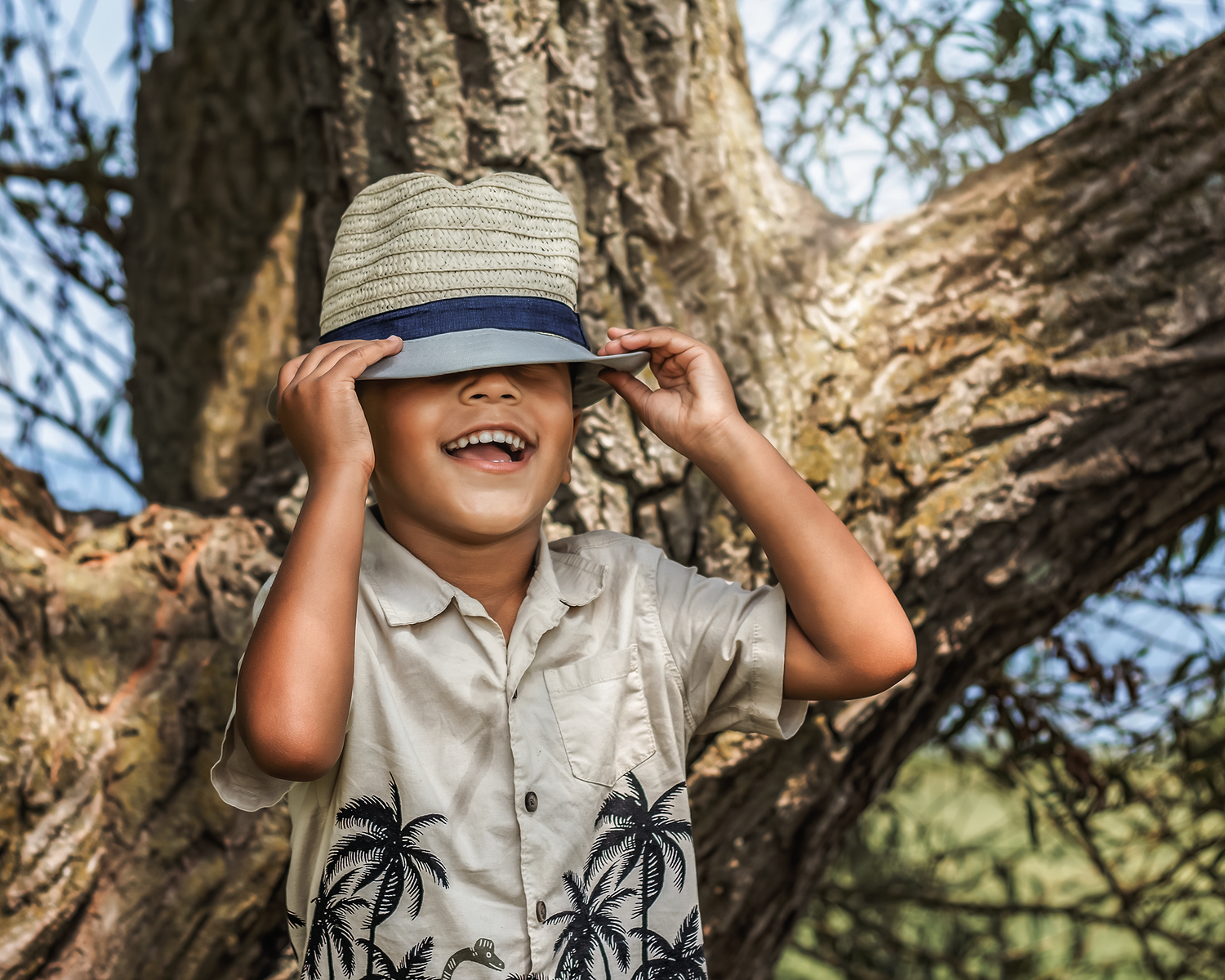 Lifestyle child portrait session in Rochester NY