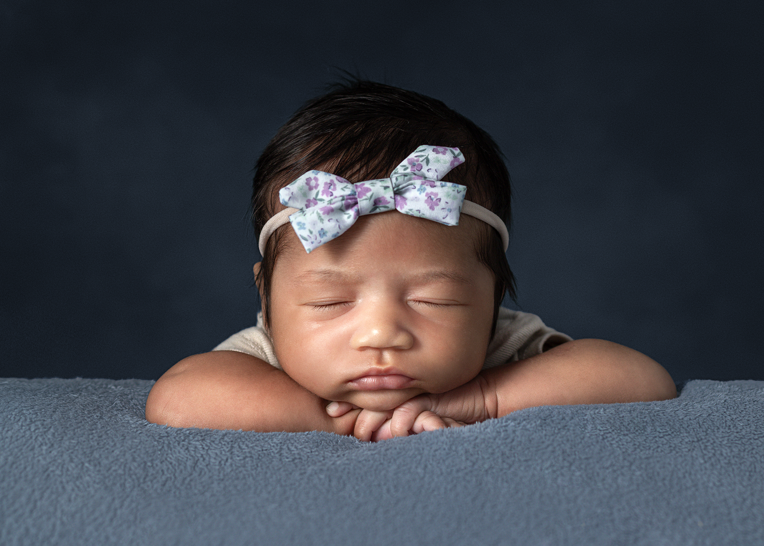 Newborn baby photo session in Rochester NY