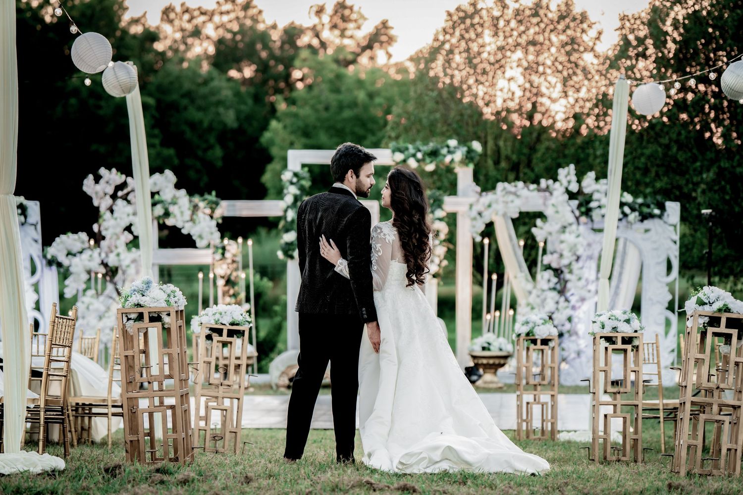 Dallas wedding photographer capturing Indian and American weddings with 4K cinematic videography