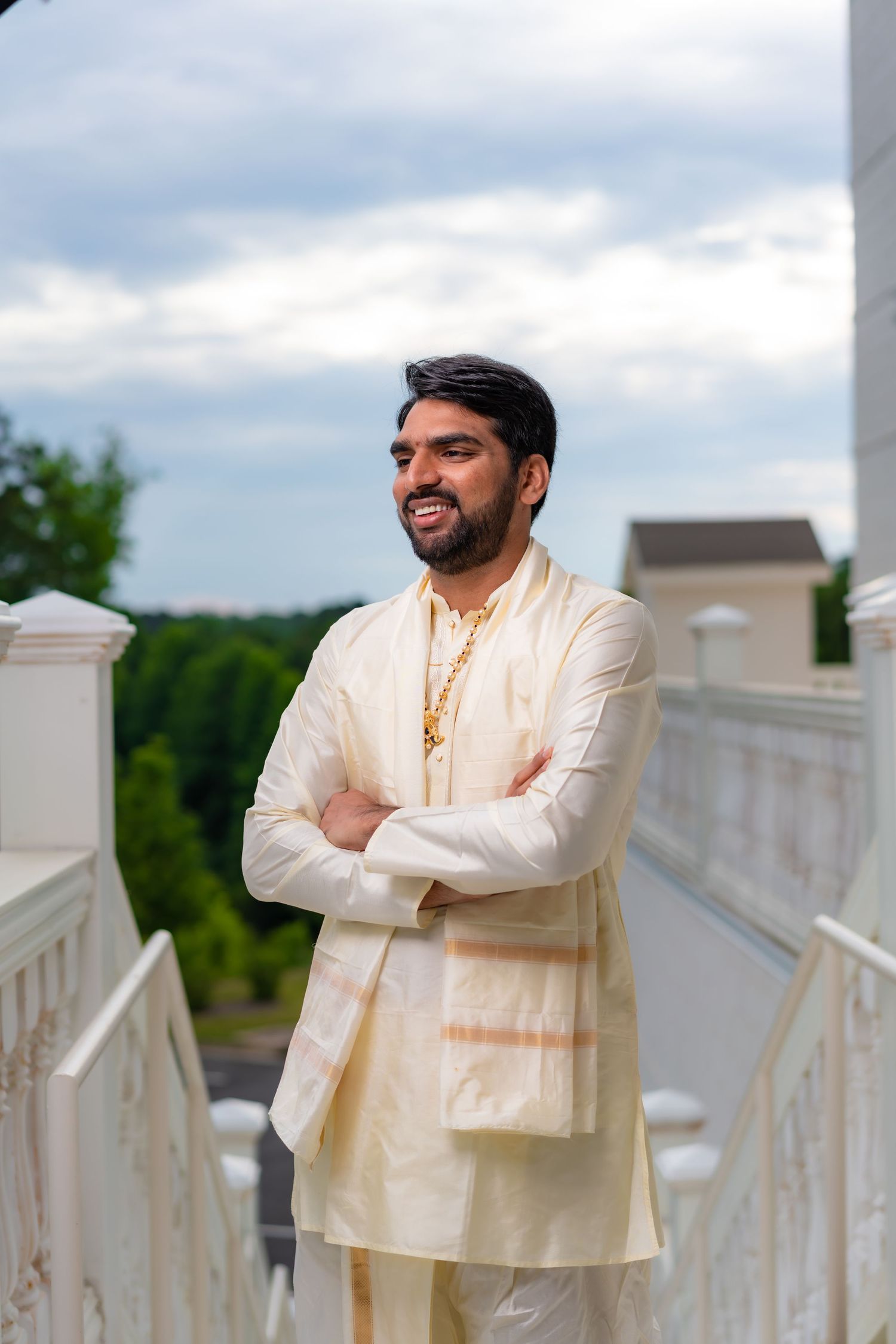 Dallas wedding photographer capturing Indian and American weddings with 4K cinematic videography family, headshots, and lifestyle sessions