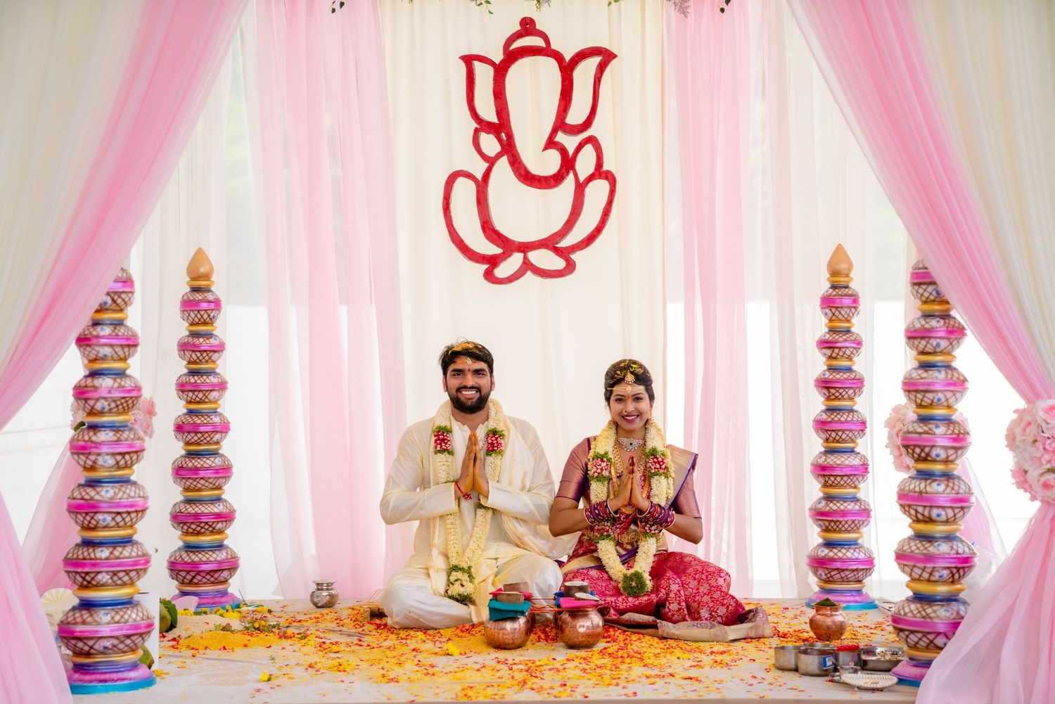 Dallas wedding photographer capturing Indian and American weddings with 4K cinematic videography family, headshots, and lifestyle sessions