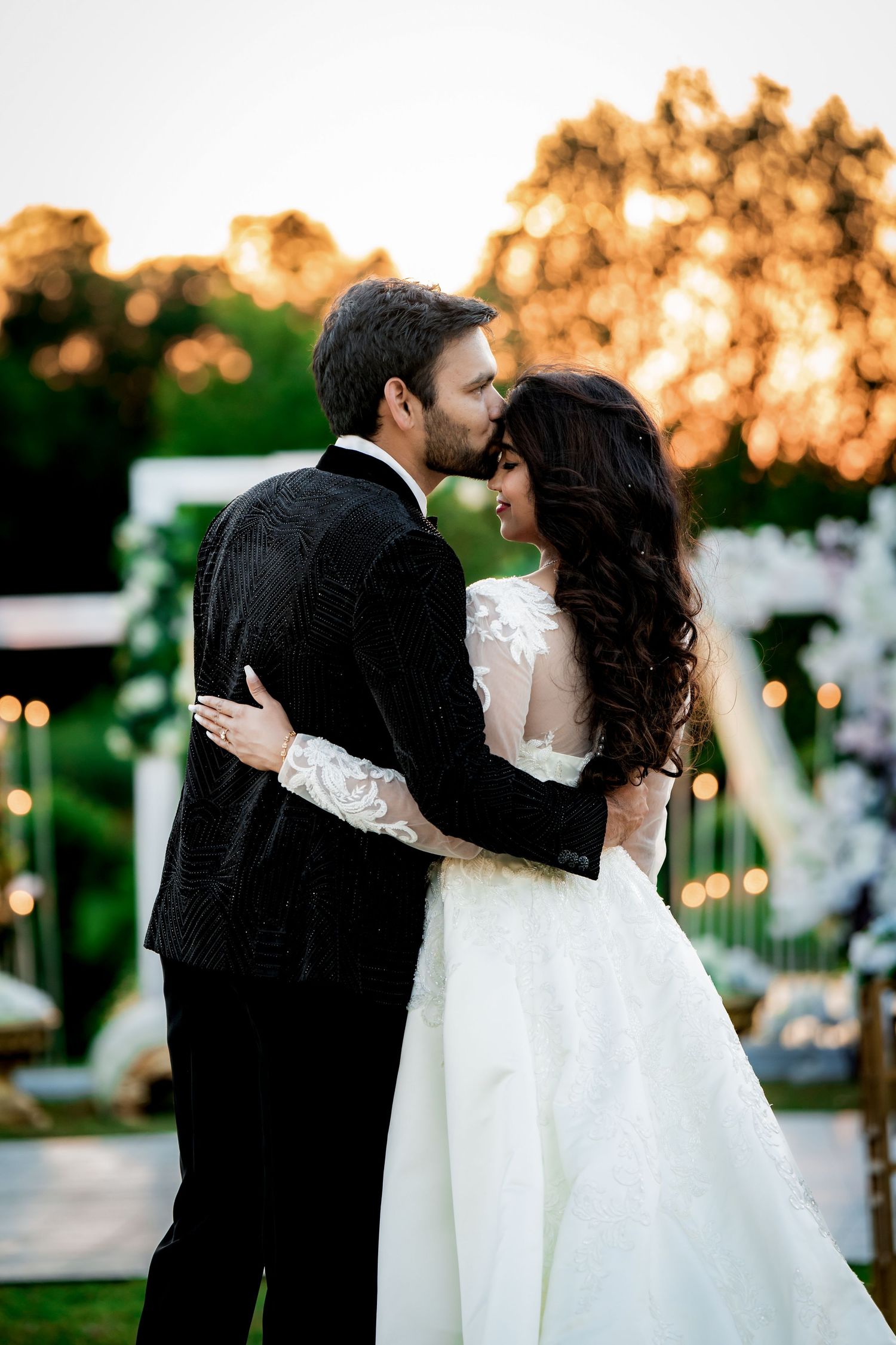 Dallas wedding photographer capturing Indian and American weddings with 4K cinematic videography