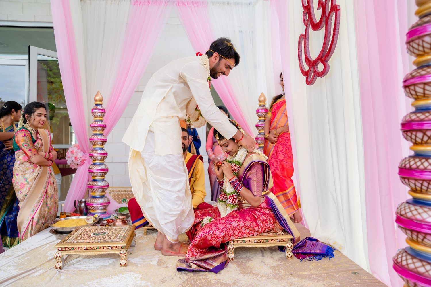 Dallas wedding photographer capturing Indian and American weddings with 4K cinematic videography family, headshots, and lifestyle sessions