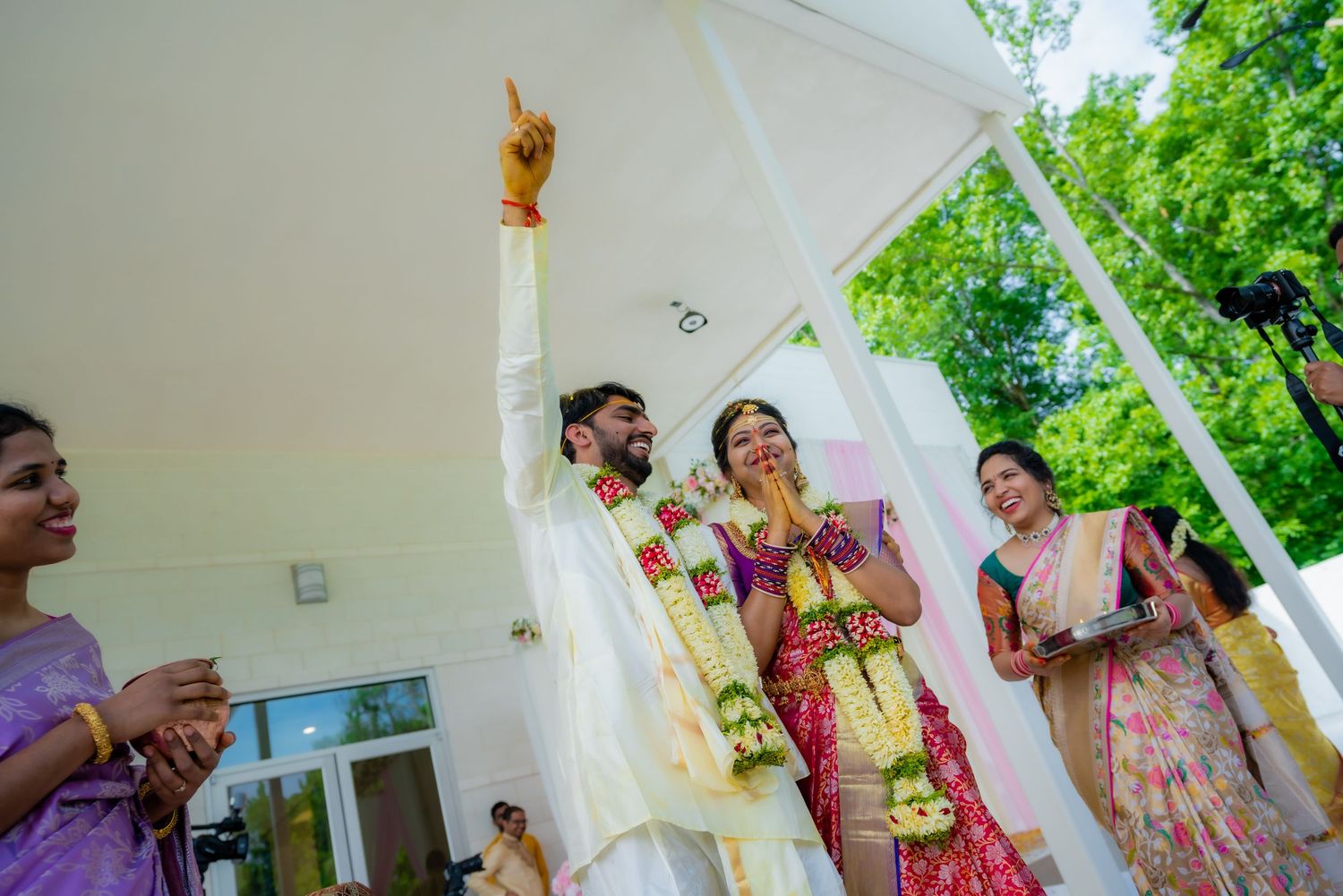 Dallas wedding photographer capturing Indian and American weddings with 4K cinematic videography family, headshots, and lifestyle sessions