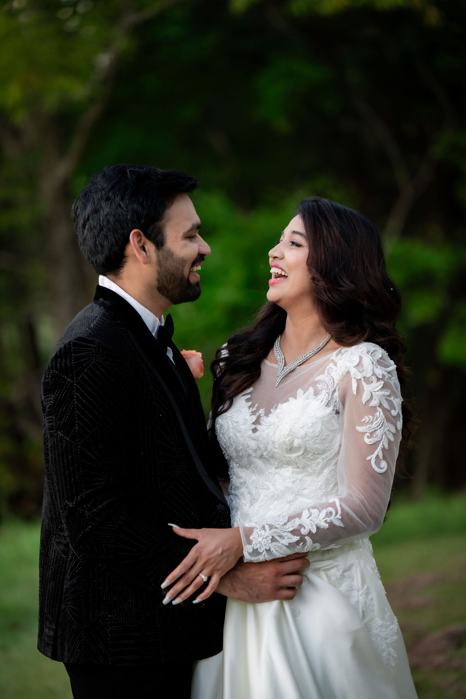Dallas wedding photographer capturing Indian and American weddings with 4K cinematic videography