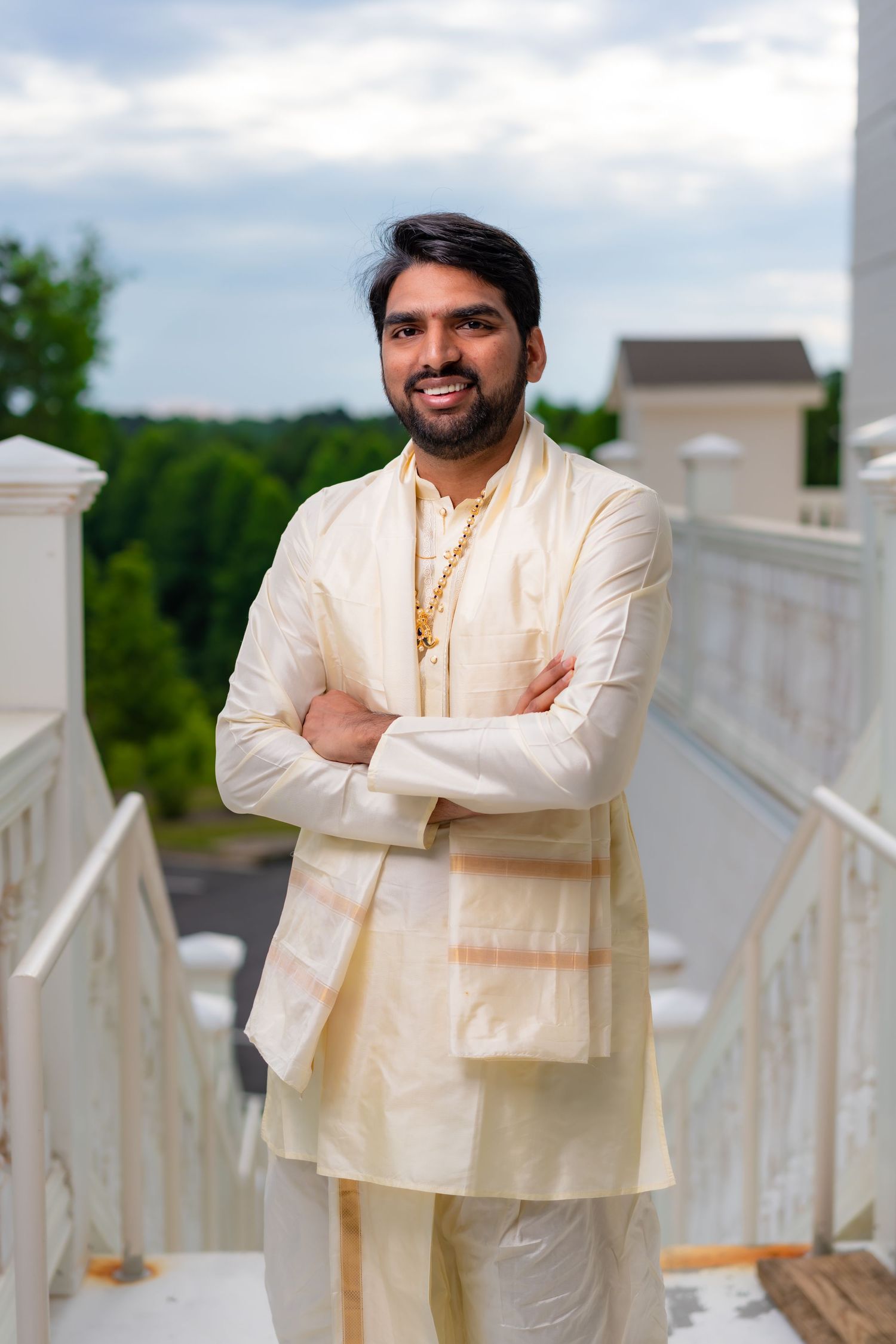 Dallas wedding photographer capturing Indian and American weddings with 4K cinematic videography family, headshots, and lifestyle sessions