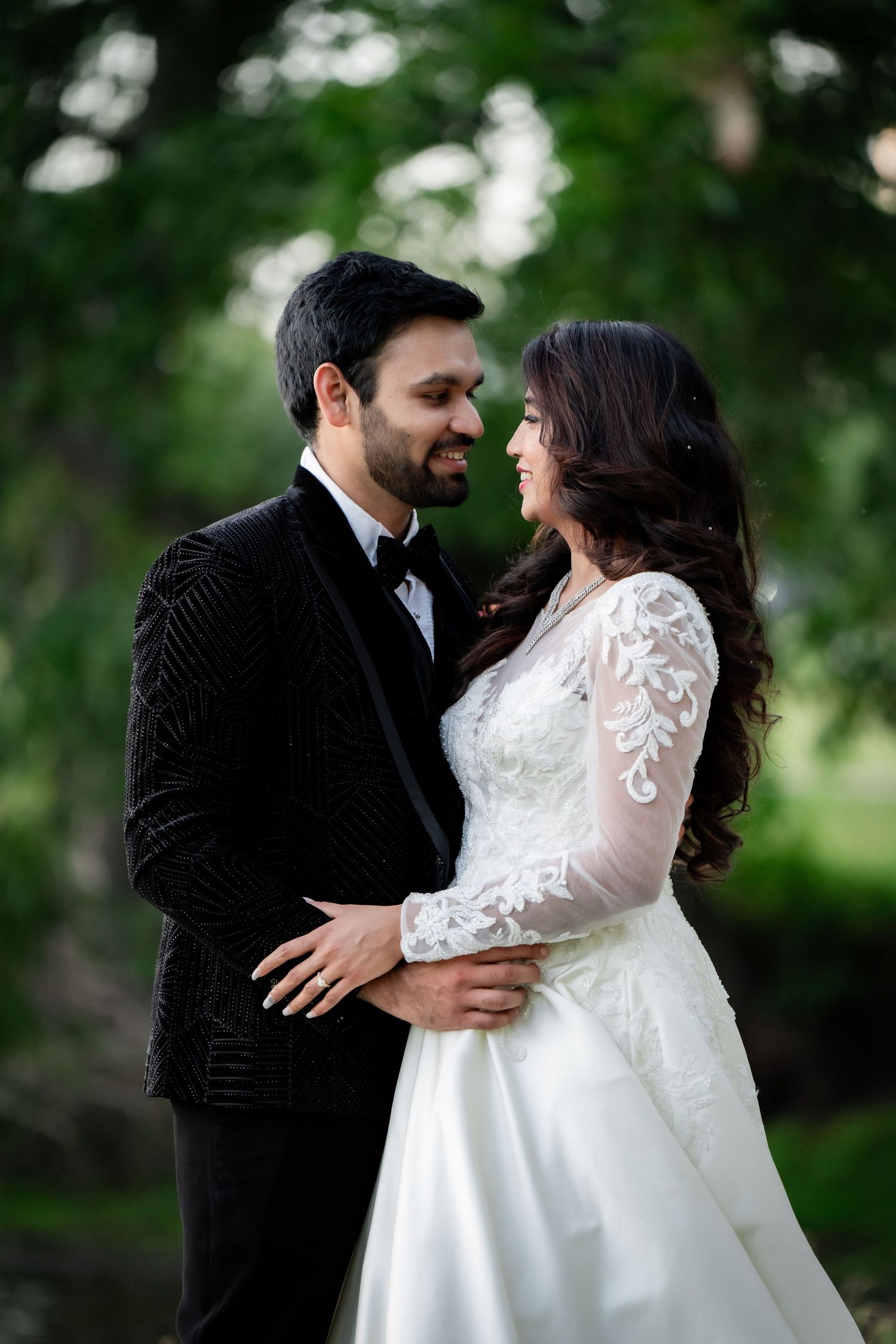 Dallas wedding photographer capturing Indian and American weddings with 4K cinematic videography