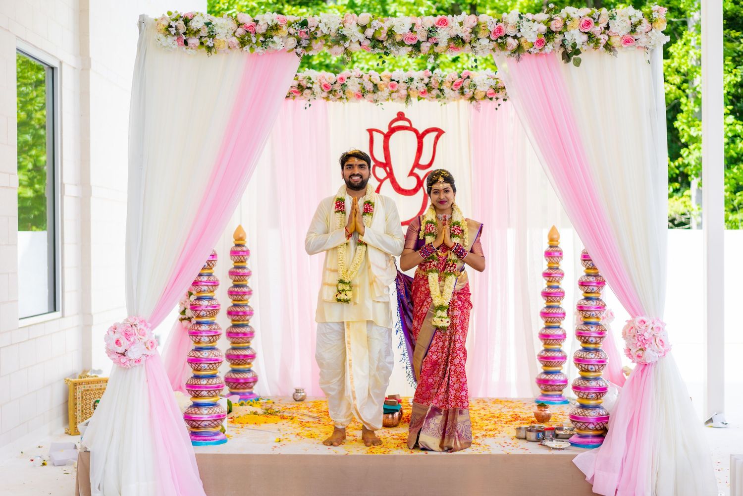 Dallas wedding photographer capturing Indian and American weddings with 4K cinematic videography family, headshots, and lifestyle sessions