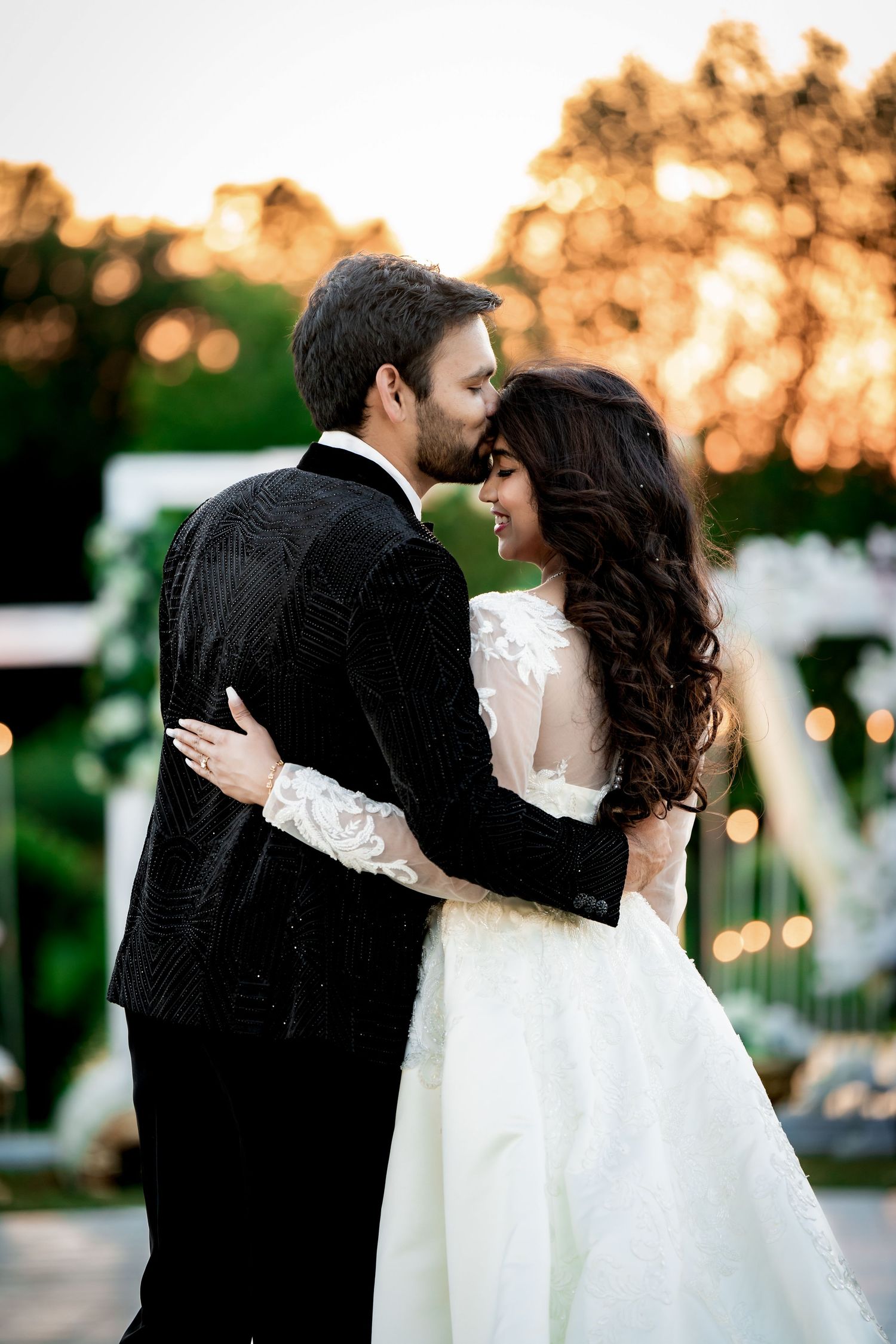 Dallas wedding photographer capturing Indian and American weddings with 4K cinematic videography