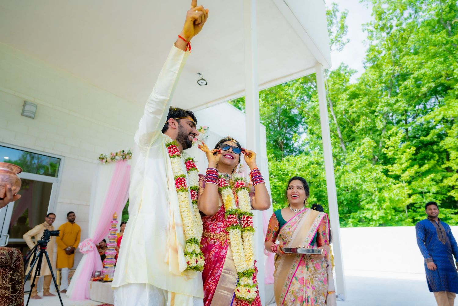Dallas wedding photographer capturing Indian and American weddings with 4K cinematic videography family, headshots, and lifestyle sessions