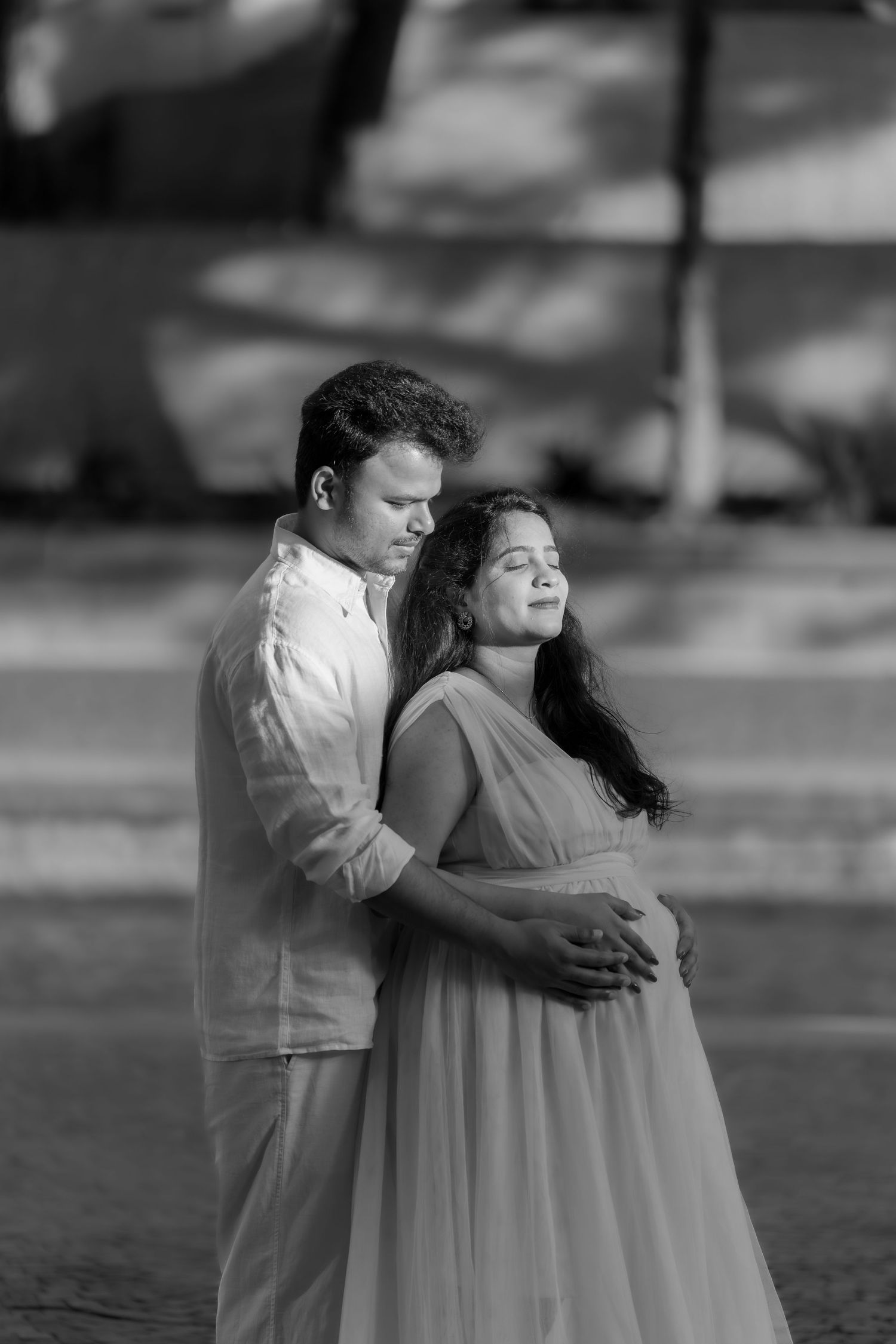 Maternity photoshoot in Dallas with natural light portraits and 4K video sessions wedding photographer capturing Indian and American wedding