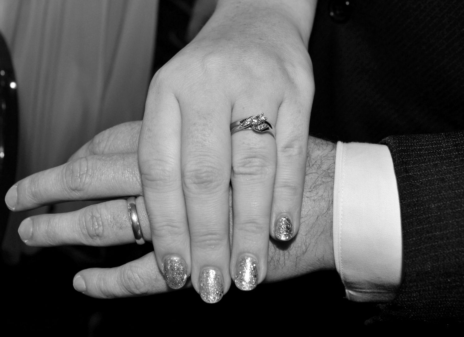 Black and white close up of wedding rings during micro wedding in the Illawarra