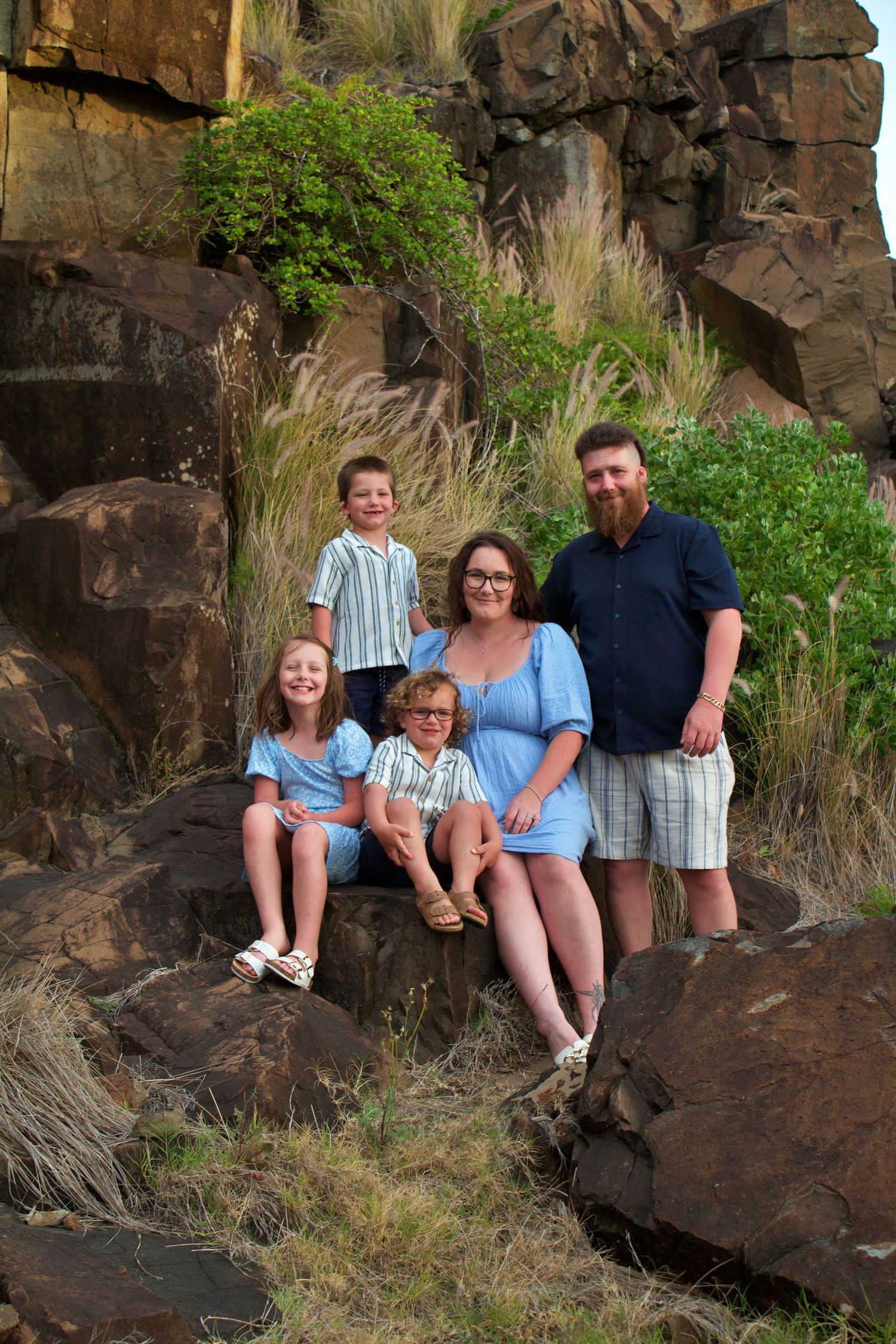 Family portrait at Bombo Quarry NSW by A Lasting Impression Photography.