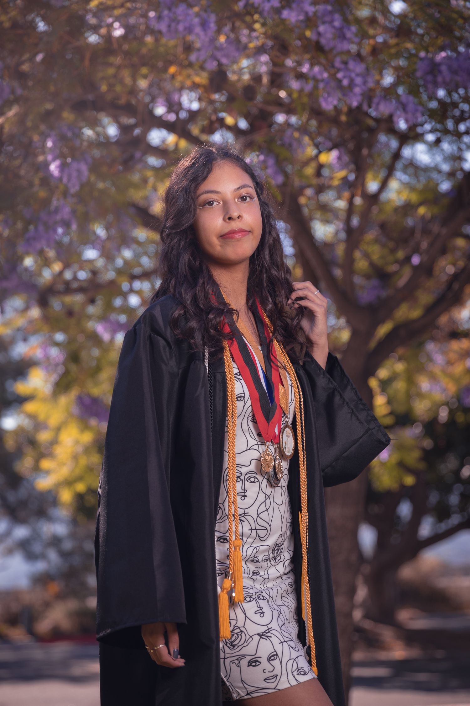 Los Angeles graduation photographer on campus Cap and gown graduation photos Los Angeles High school senior graduation photos outdoors