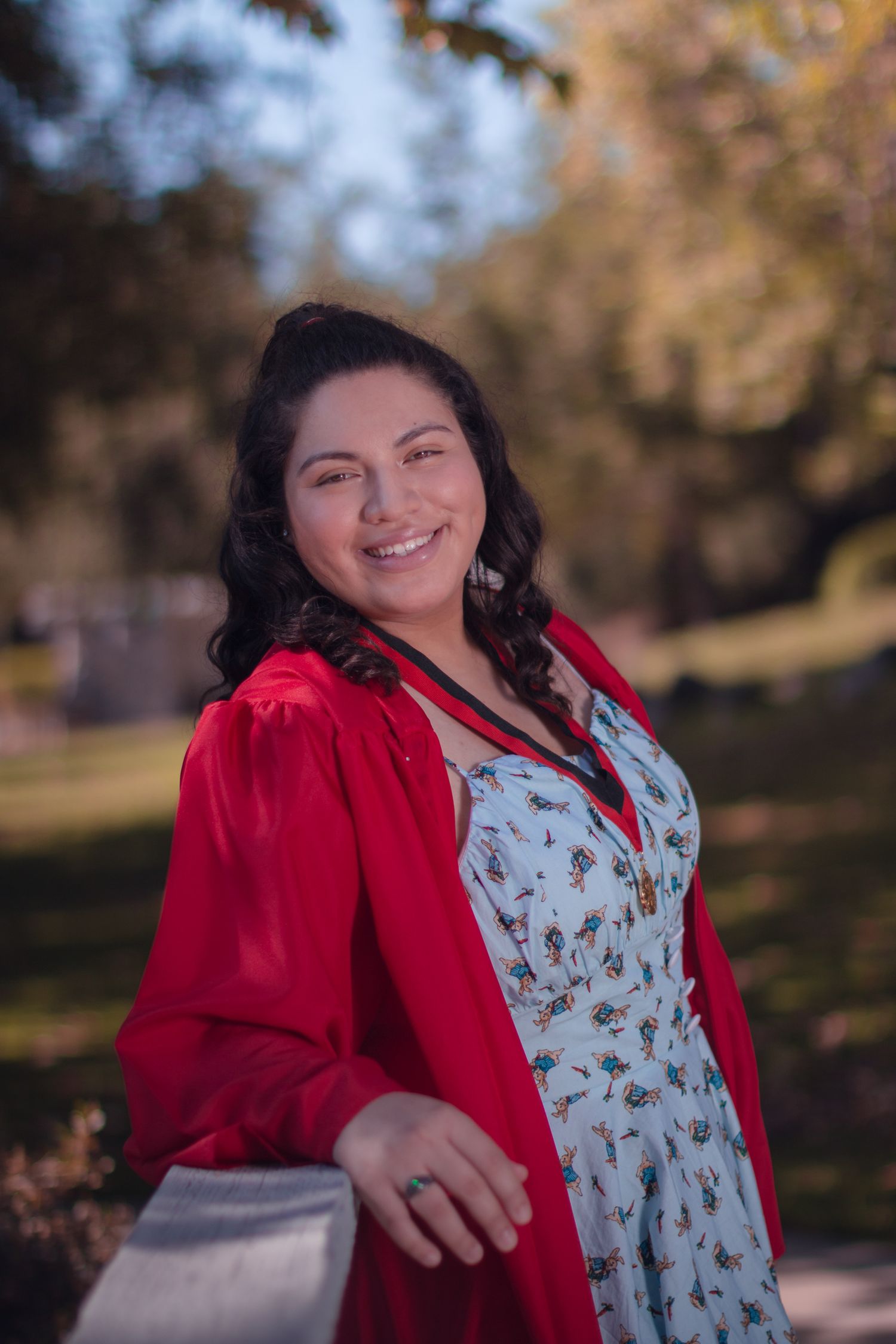 Los Angeles graduation photographer on campus Cap and gown graduation photos Los Angeles High school senior graduation photos outdoors