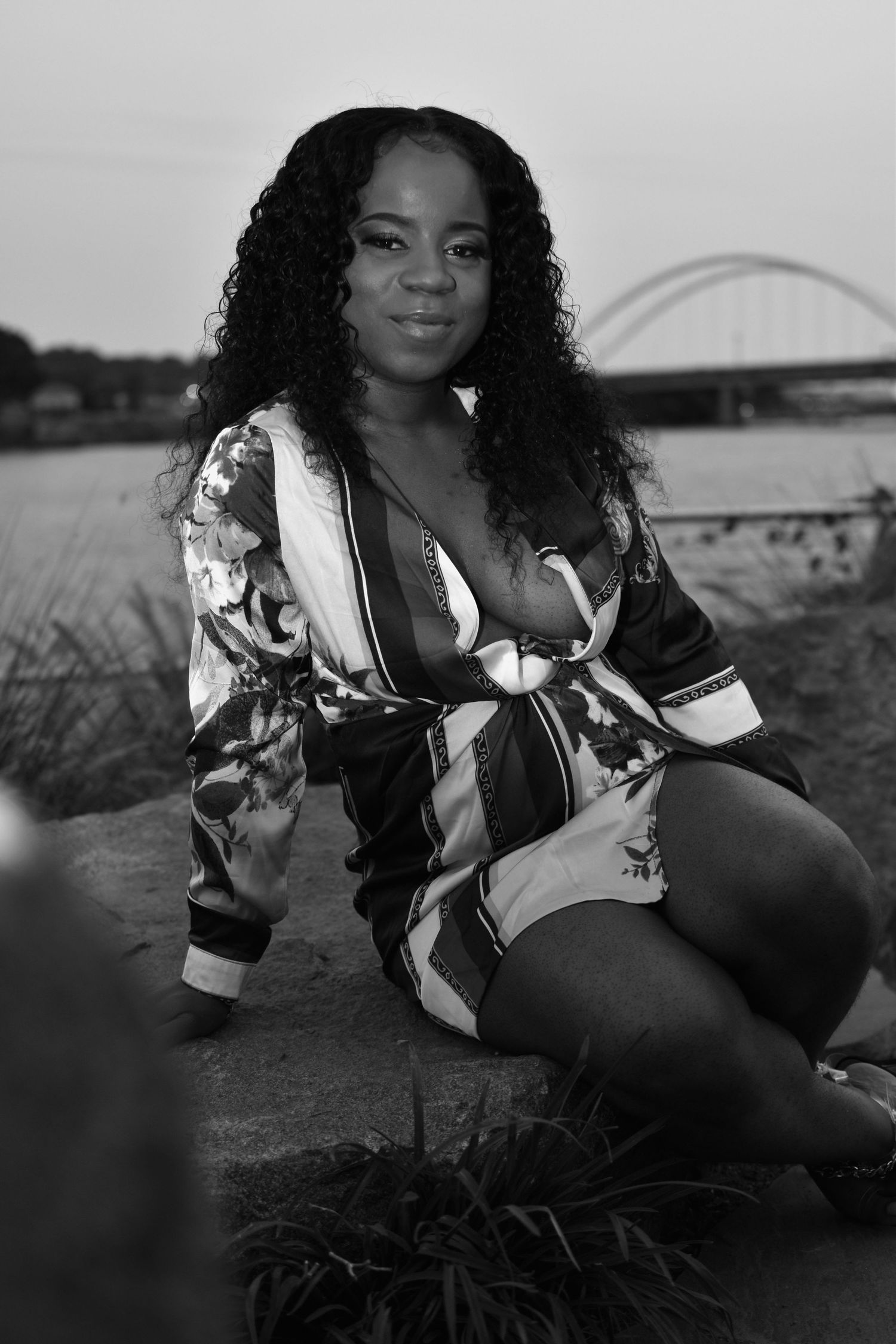 DC, MD, VA lifestyle photography. Female photographer, nightlife photographer, Portrait Photographer. DMV Female Photographer, Black & white