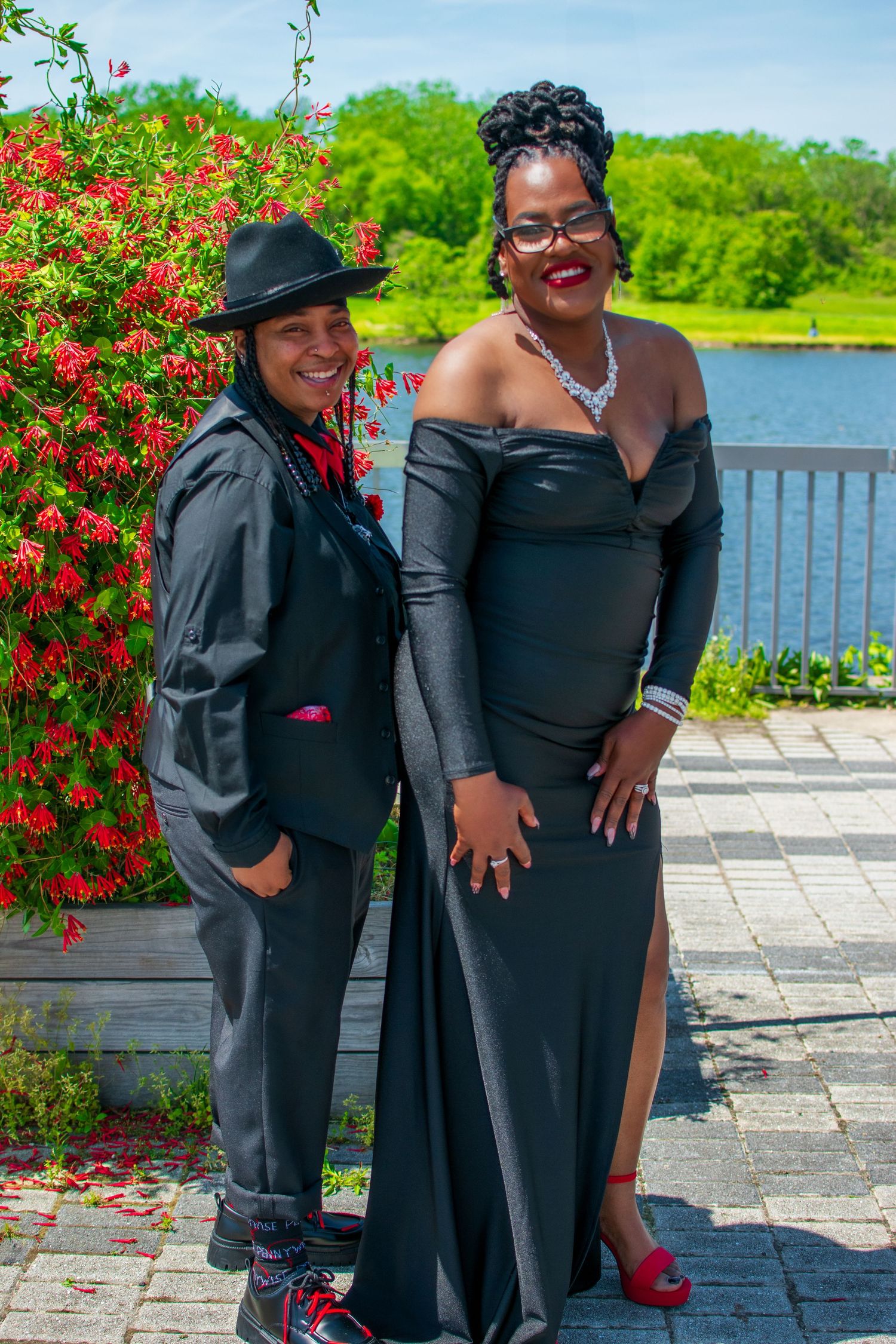 DC, MD, VA Portrait Photographer
DC, Maryland, Virginia female portrait photographer, LGBTQ+ friendly photographer, Couple Photoshoot