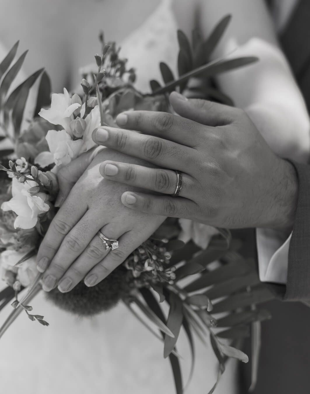 close up detail ring shot of wedding couple, james jang photography