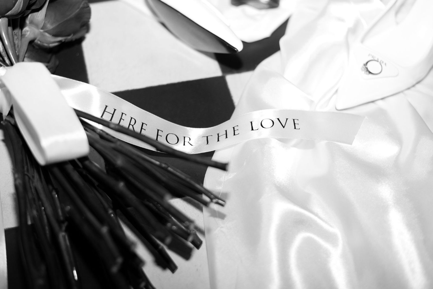 Ribbon reading 
