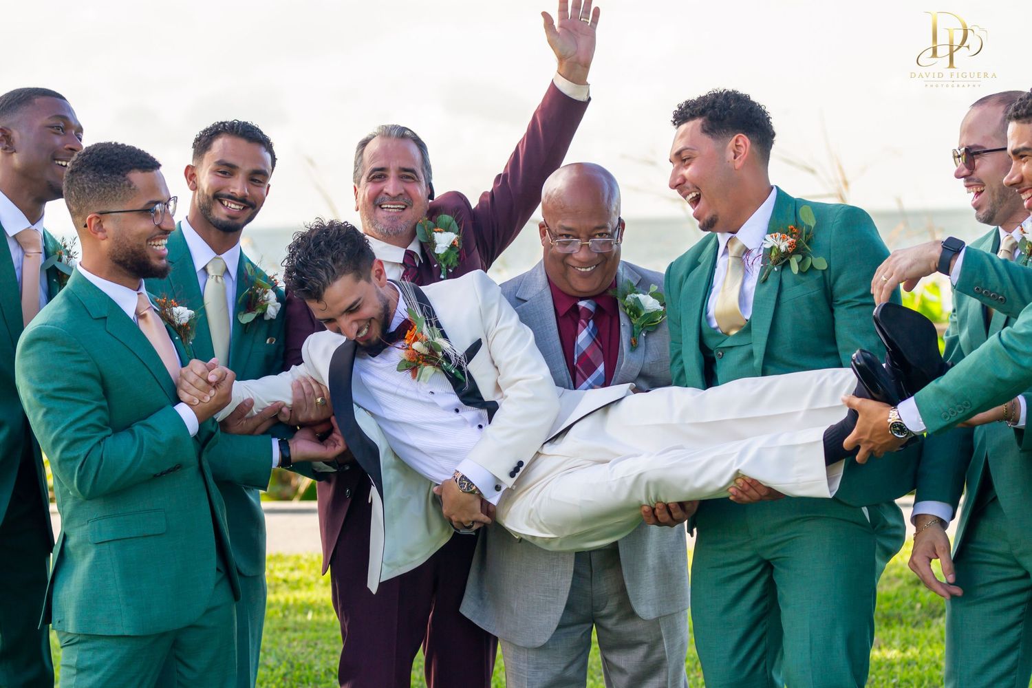 Pre-Wedding, Wedding and Post-Wedding, all the photos of your most special party