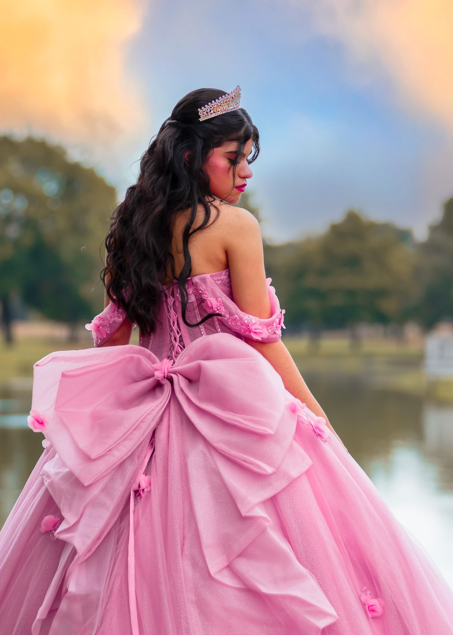 Indoor and outdoor quinceañera photo sessions