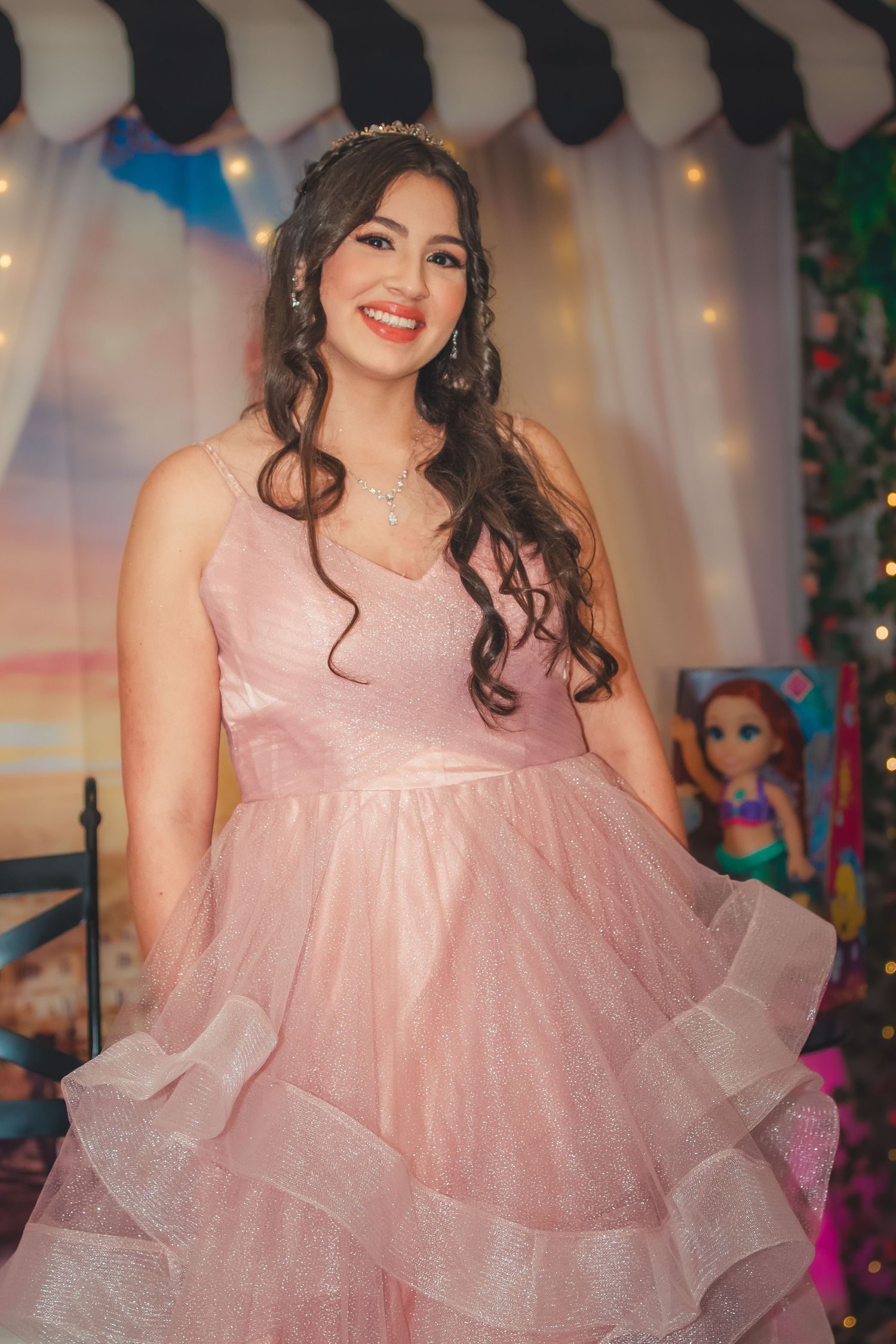 Indoor and outdoor quinceañera photo sessions