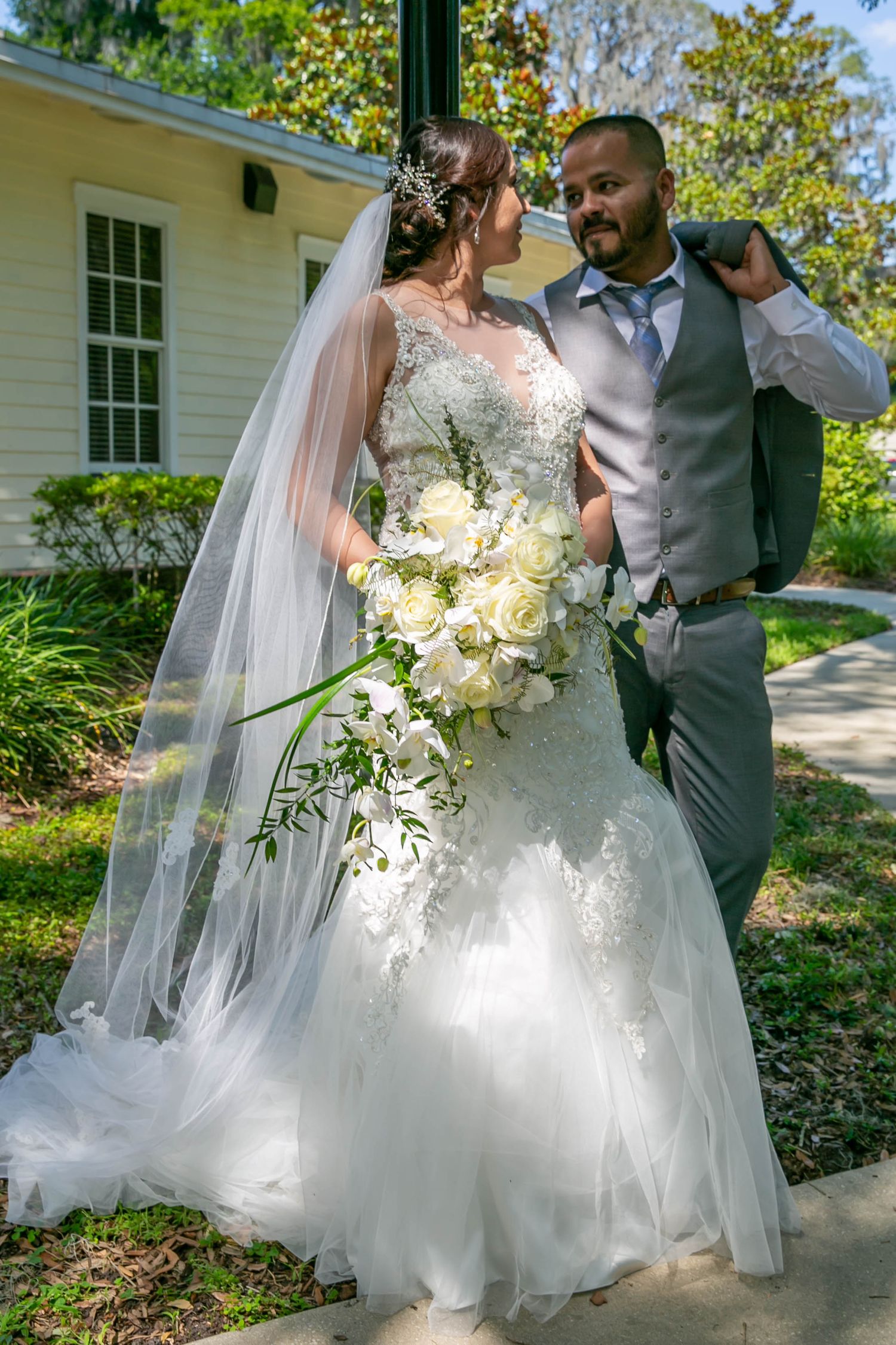 Pre-Wedding, Wedding and Post-Wedding, all the photos of your most special party