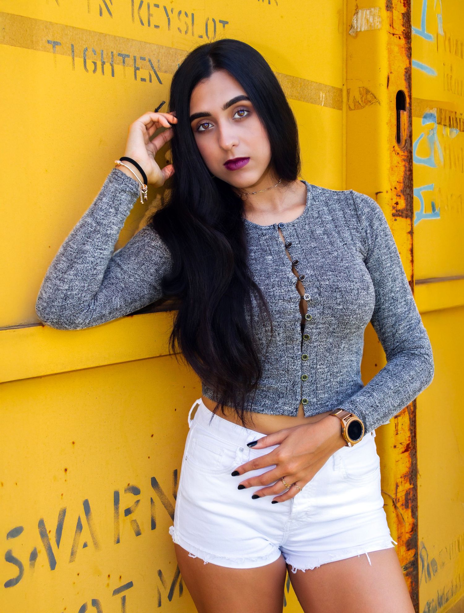 Beautiful portraits outdoors and in the studio