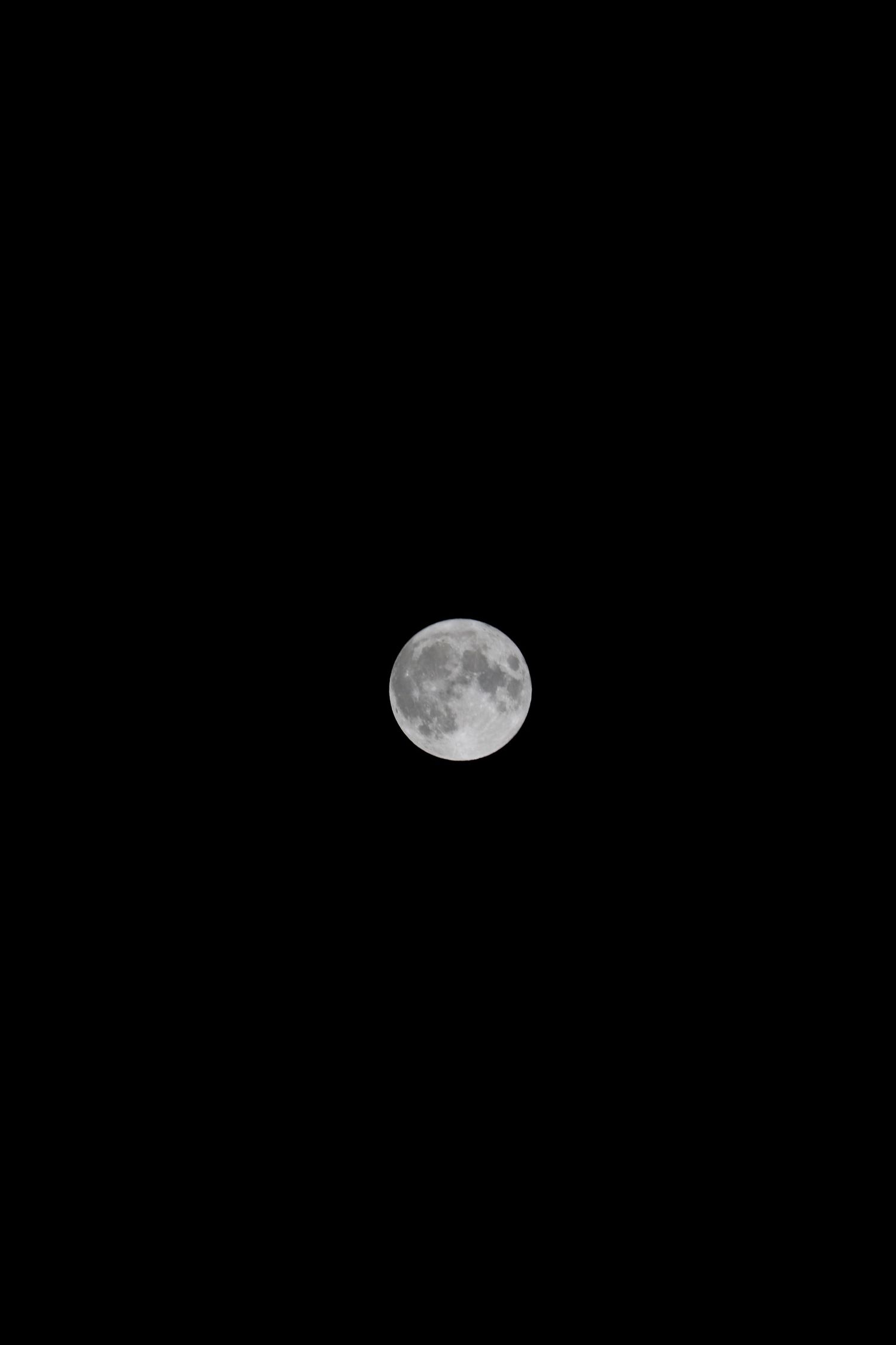 A midnight moon