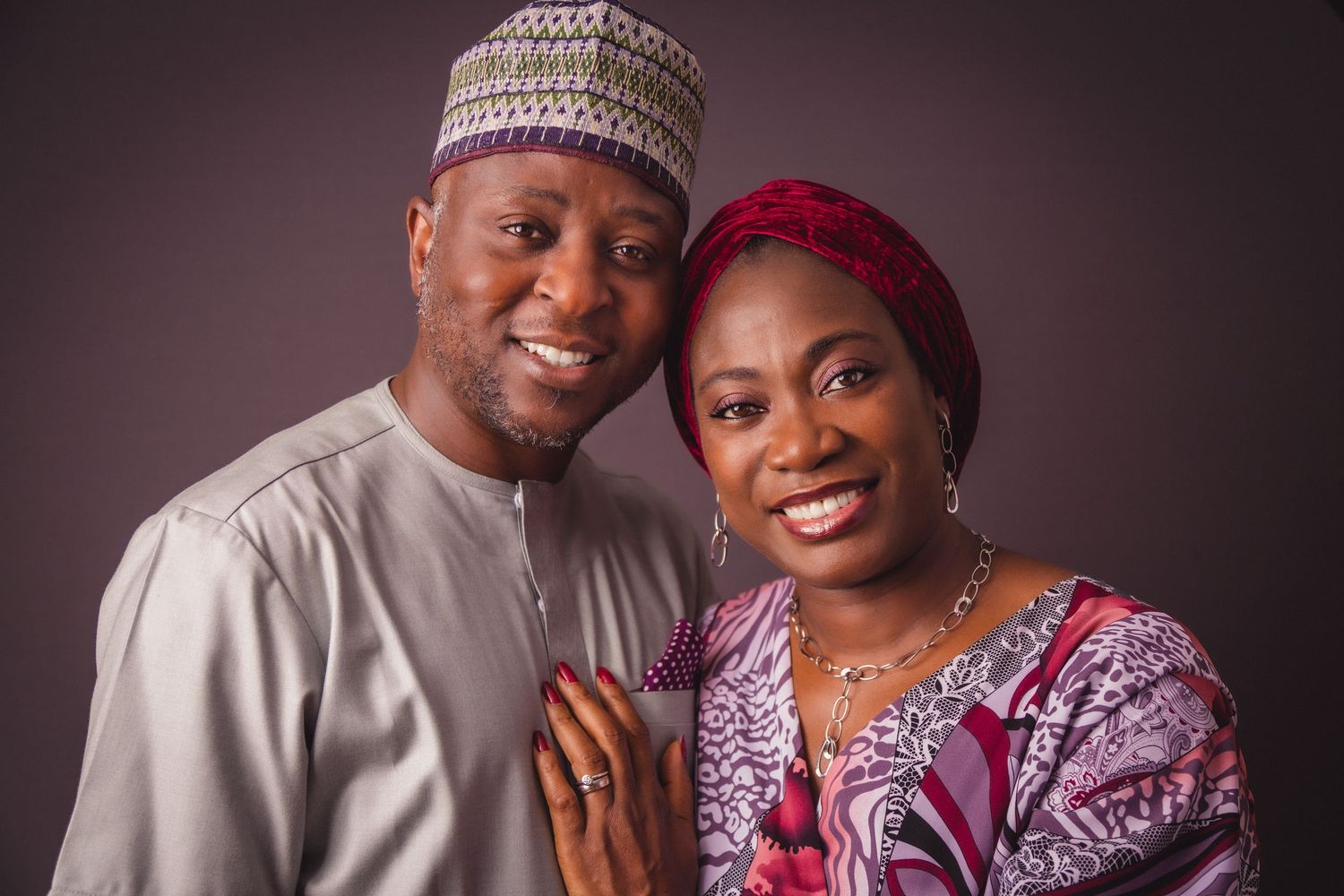 Husband & wife | unboxed portraits family portrait photography